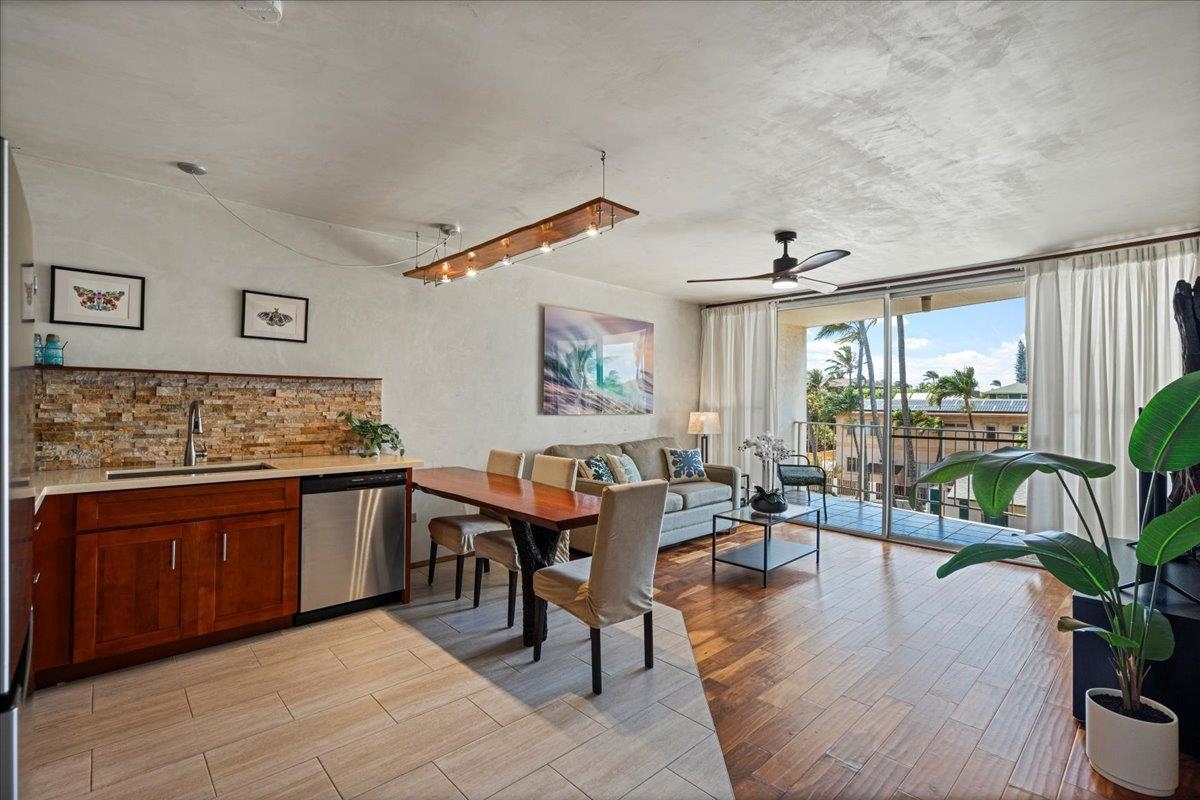 Kuau Plaza condo # 304, Paia, Hawaii - photo 14 of 27