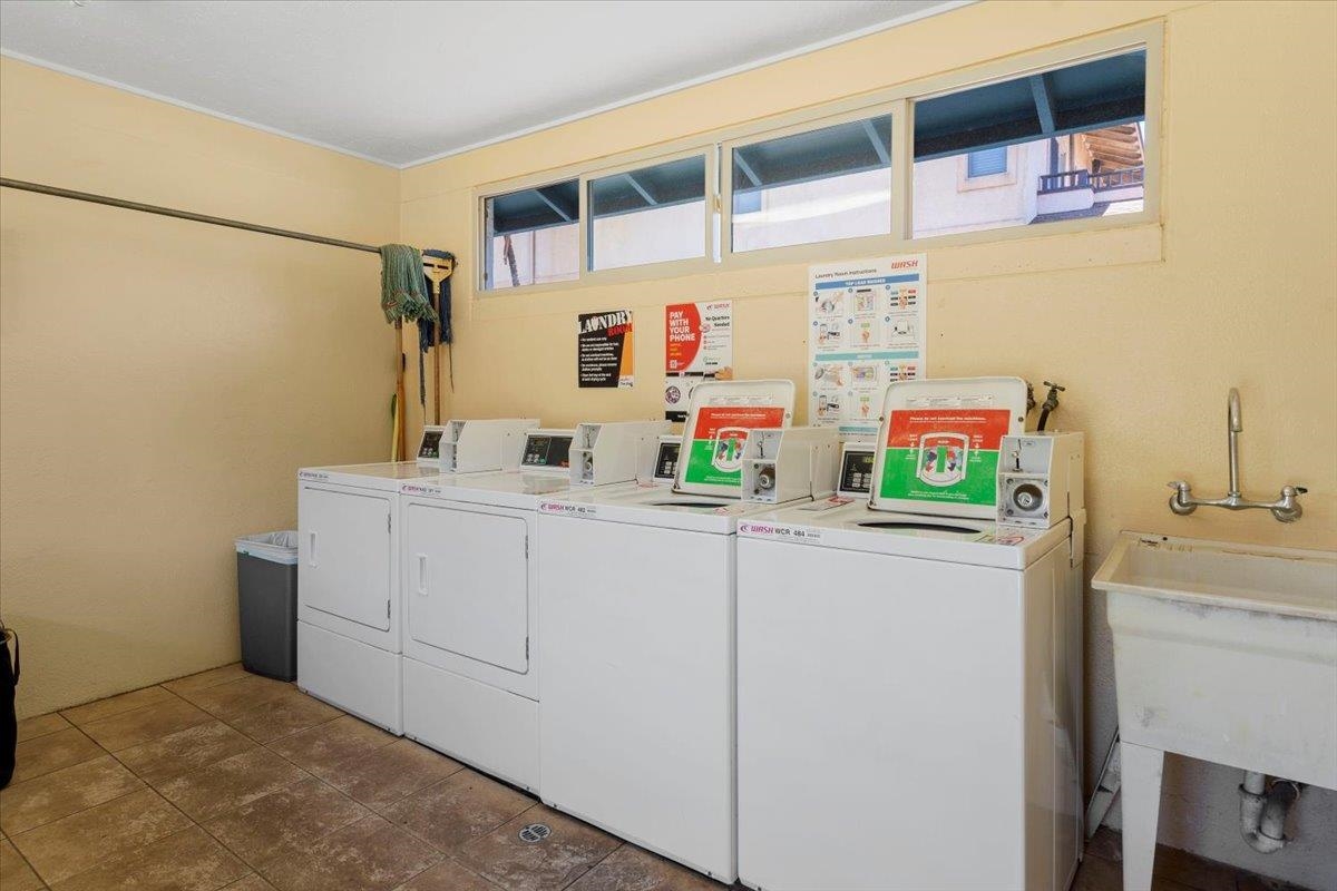 Kuau Plaza condo # 304, Paia, Hawaii - photo 22 of 27