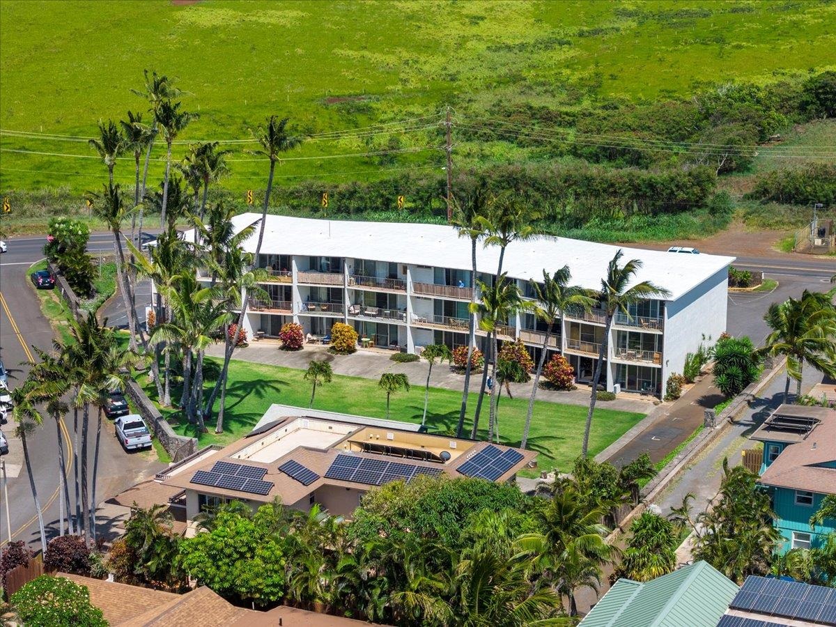 Kuau Plaza condo # 304, Paia, Hawaii - photo 25 of 27