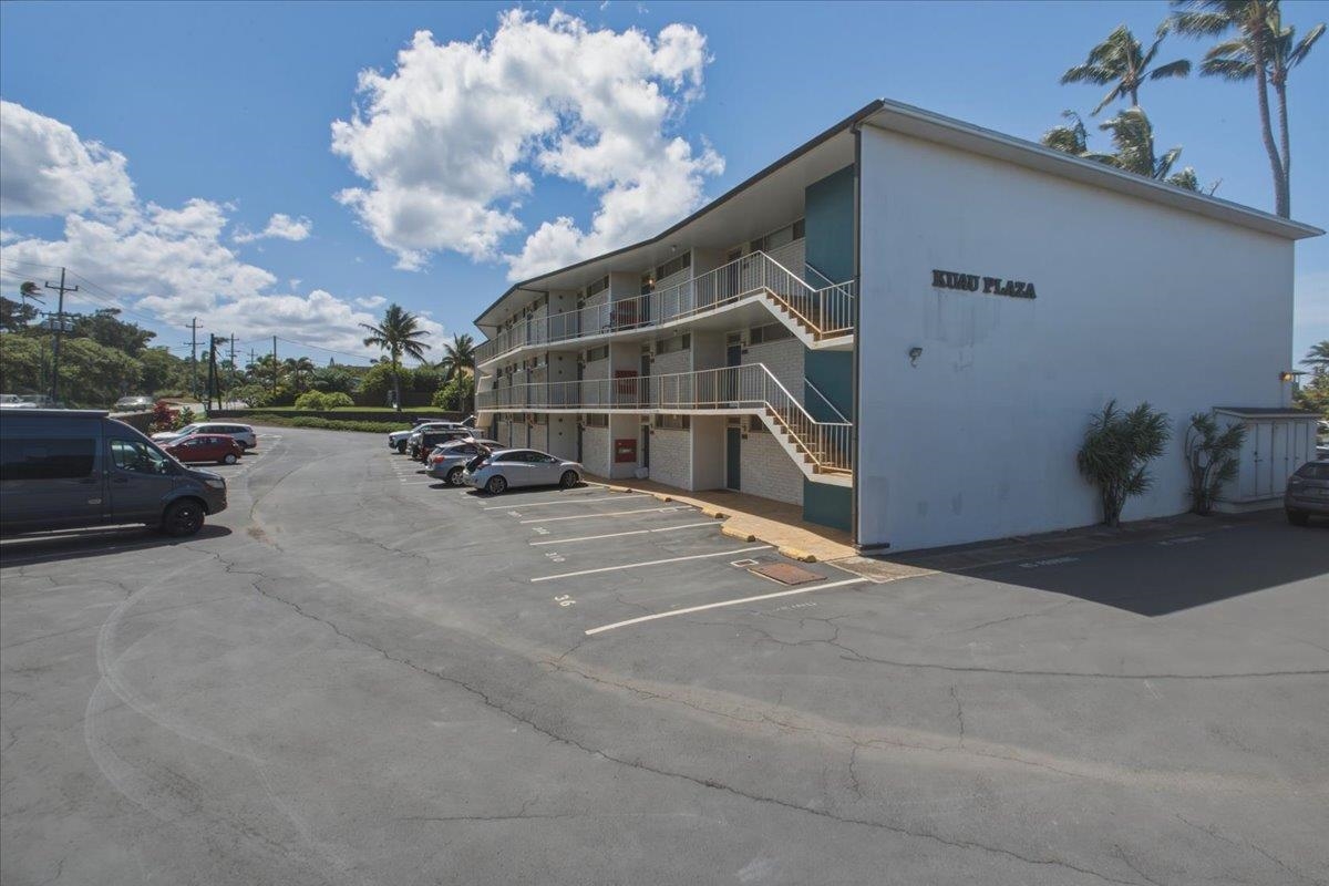 Kuau Plaza condo # 308, Paia, Hawaii - photo 28 of 42
