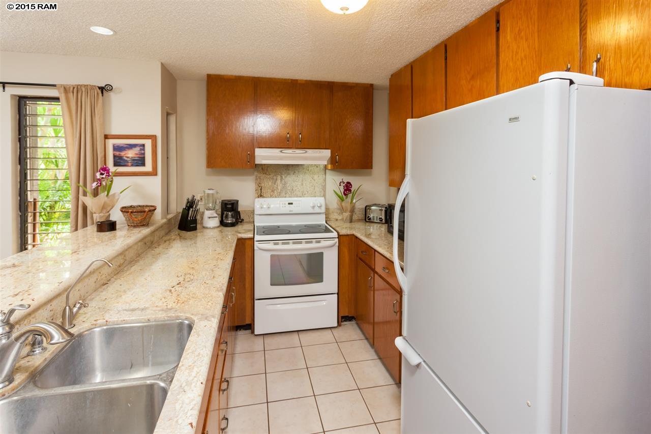 Kihei Resort condo # 119, Kihei, Hawaii - photo 13 of 30