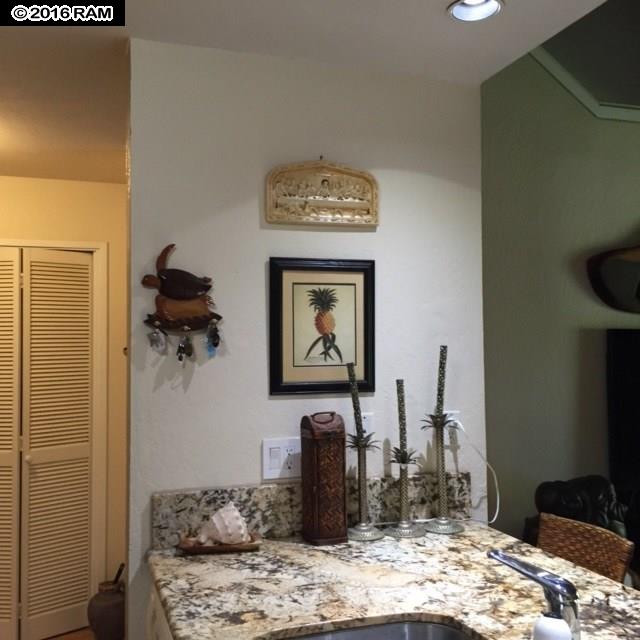 Kihei Resort condo # 221, Kihei, Hawaii - photo 9 of 28