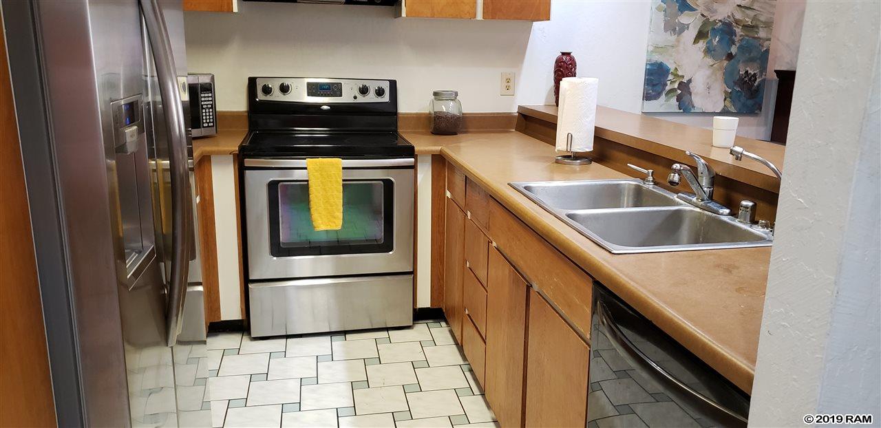 Kihei Resort condo # 230, Kihei, Hawaii - photo 4 of 24