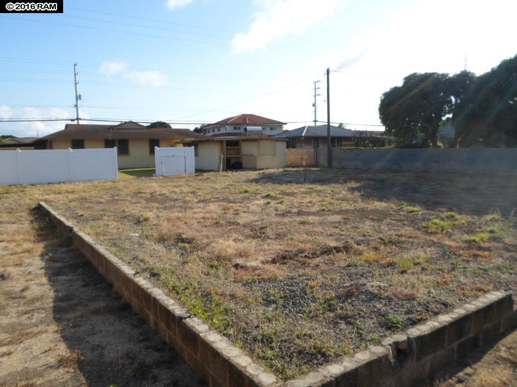 78  W Wakea Ave , Kahului home - photo 5 of 26