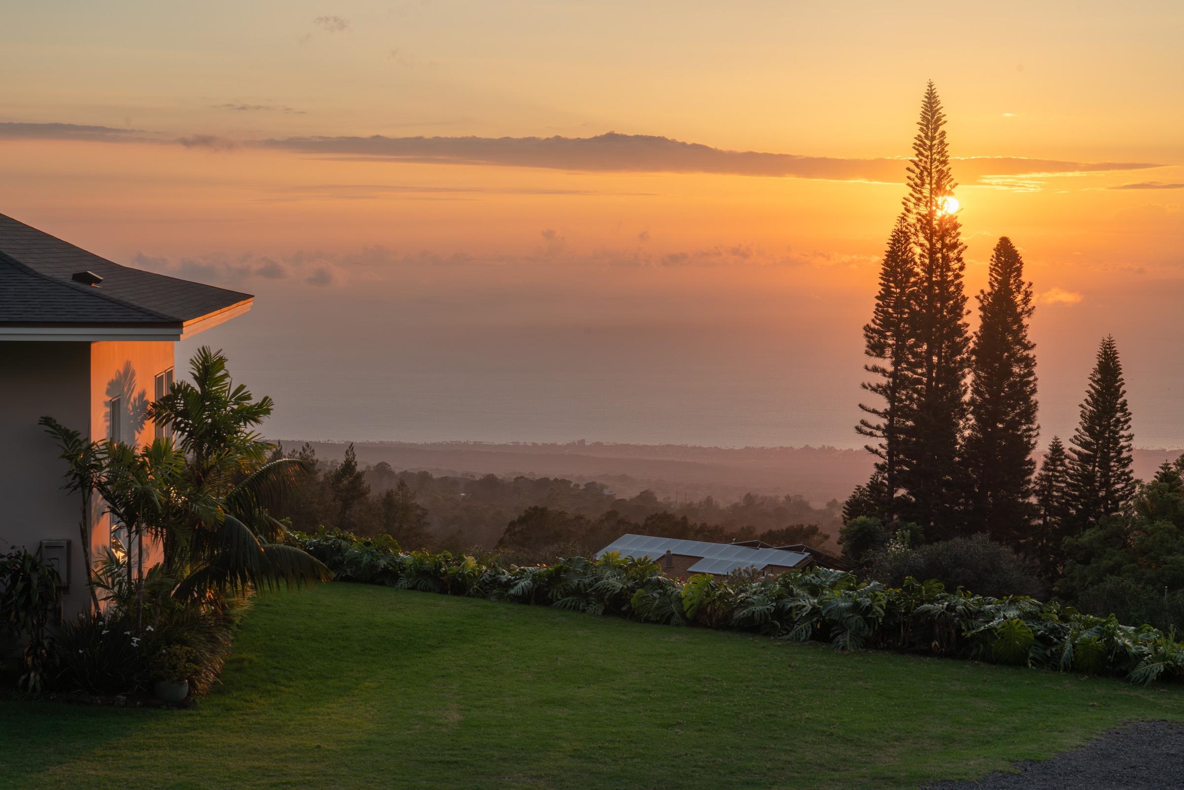 7850  Kula Hwy , Kula/Ulupalakua/Kanaio home - photo 2 of 35