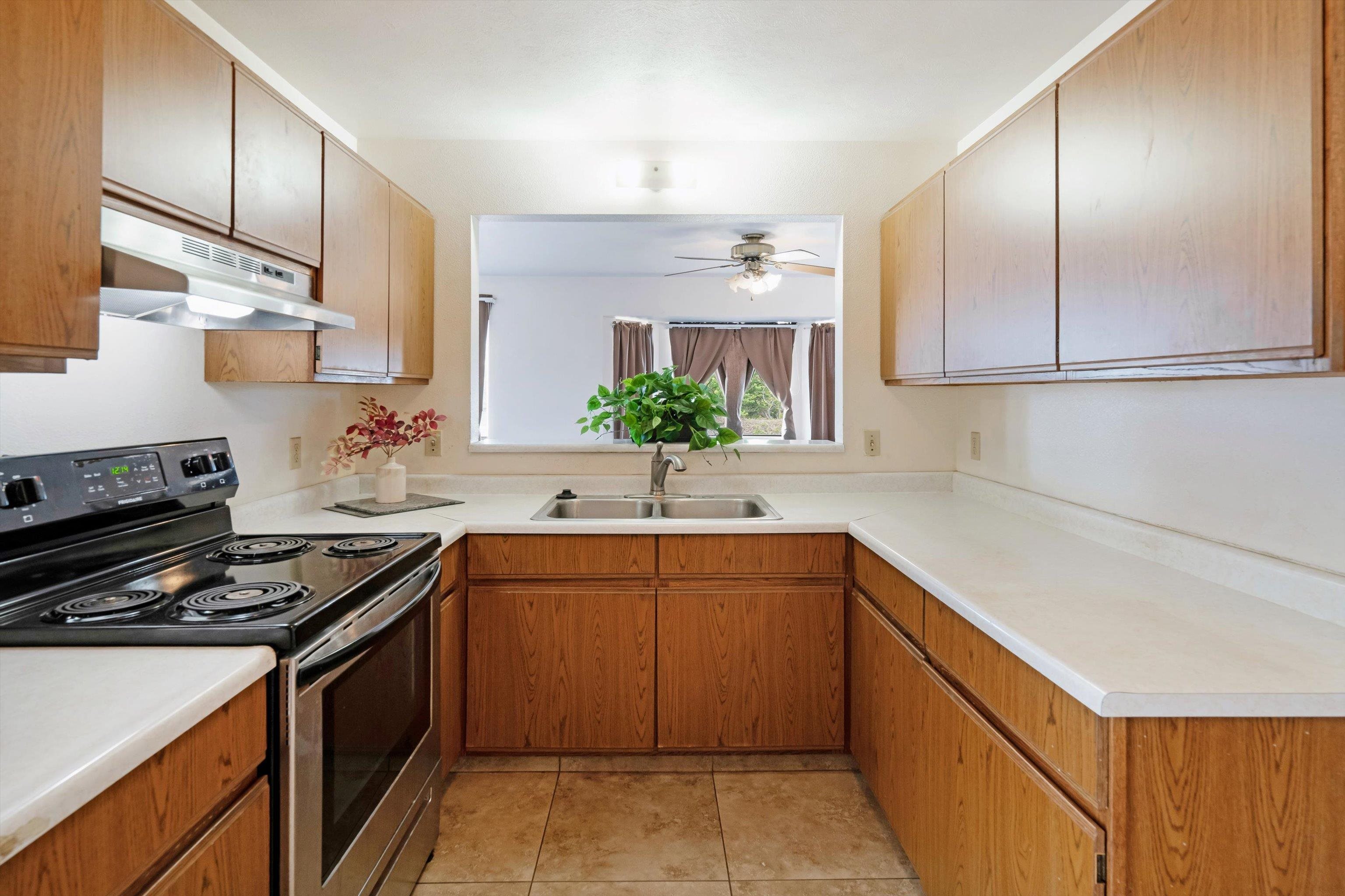 787  Paniolo Pl , Makawao/Olinda/Haliimaile home - photo 12 of 40