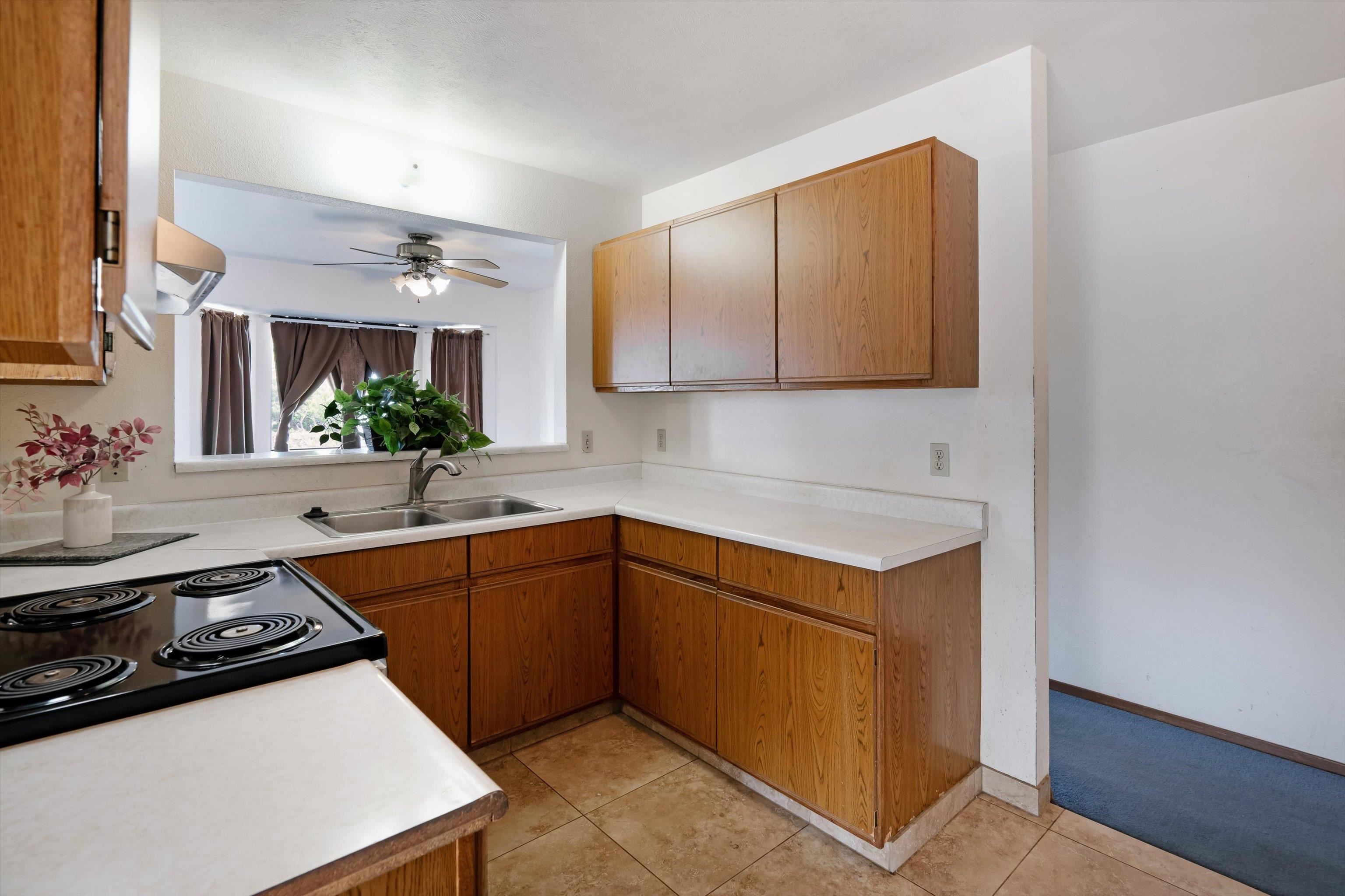 787  Paniolo Pl , Makawao/Olinda/Haliimaile home - photo 14 of 40