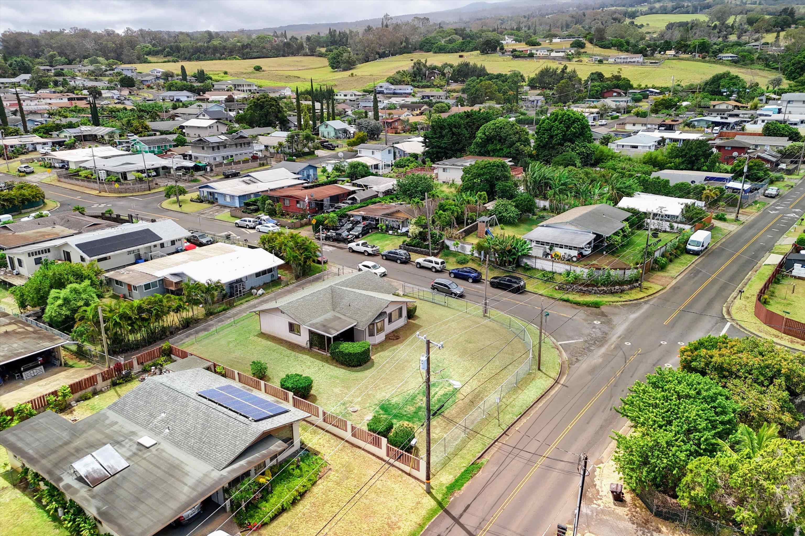 787  Paniolo Pl , Makawao/Olinda/Haliimaile home - photo 33 of 40