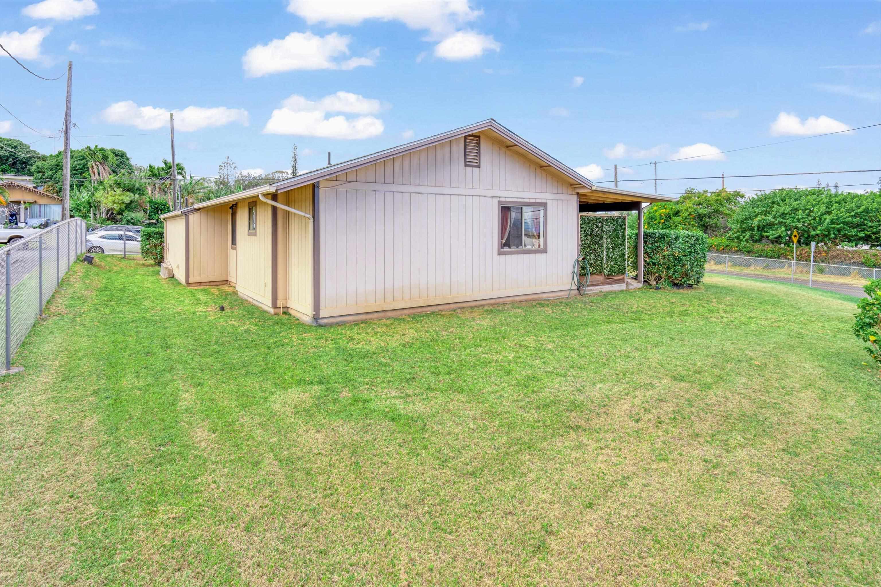 787  Paniolo Pl , Makawao/Olinda/Haliimaile home - photo 34 of 40