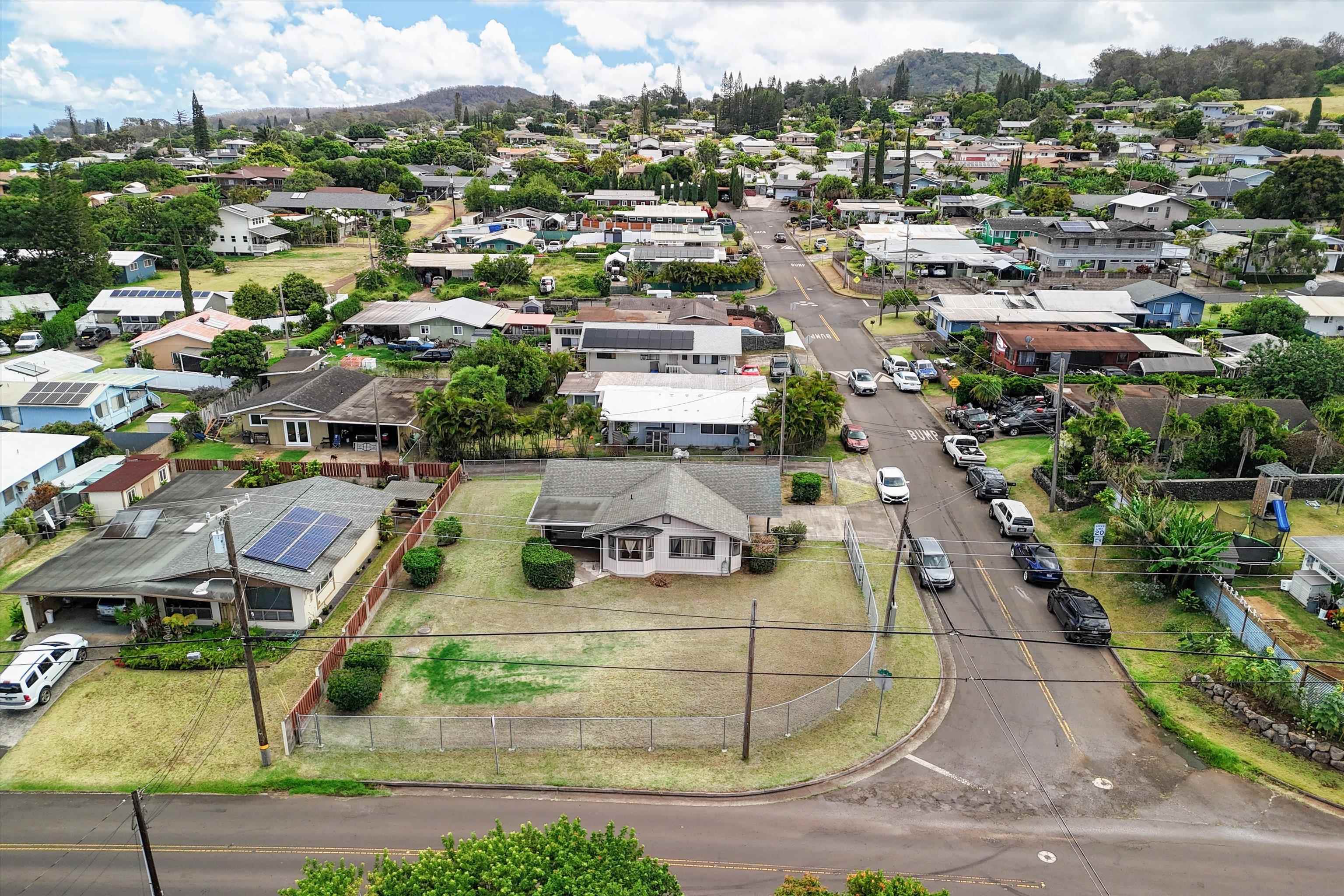 787  Paniolo Pl , Makawao/Olinda/Haliimaile home - photo 38 of 40
