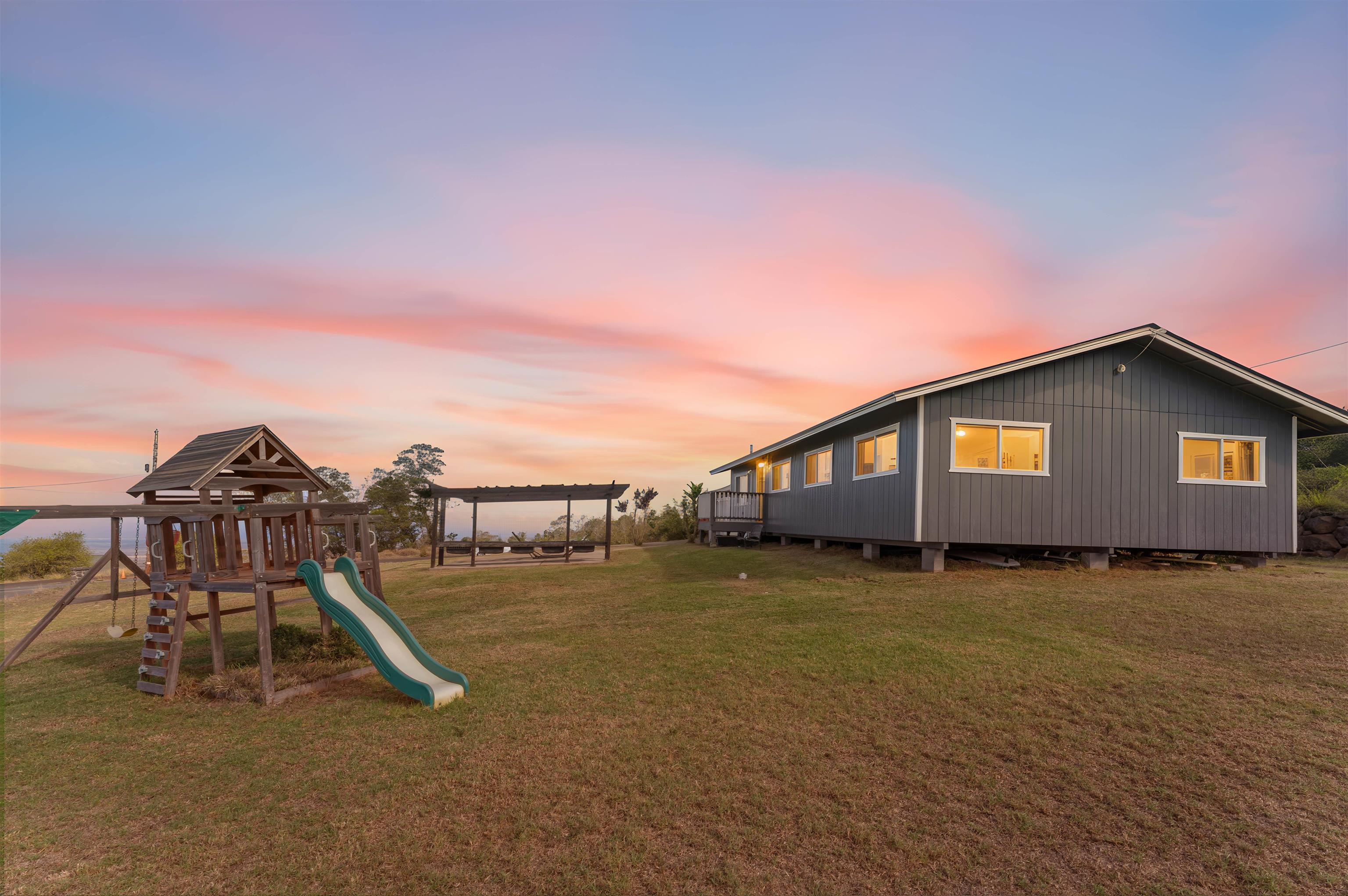 79  Lauie Dr Kula, Kula/Ulupalakua/Kanaio home - photo 2 of 25