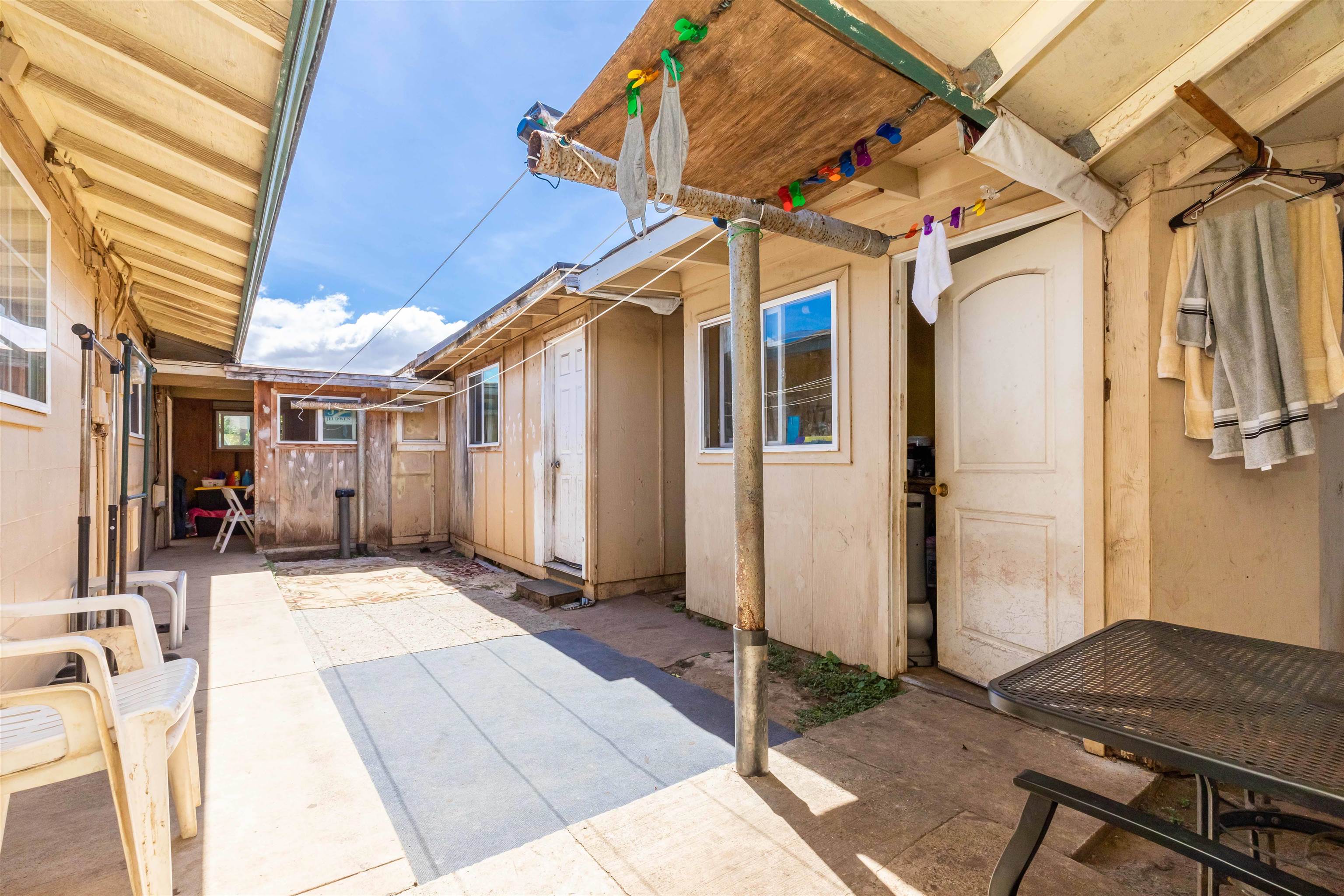 794  Makali'i St , Kahului home - photo 4 of 26