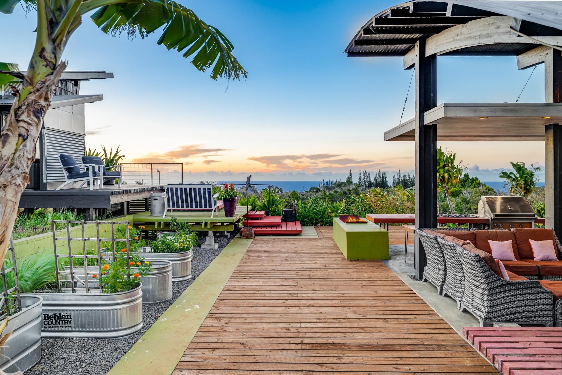 796  Awalau Rd , Haiku home - photo 27 of 50