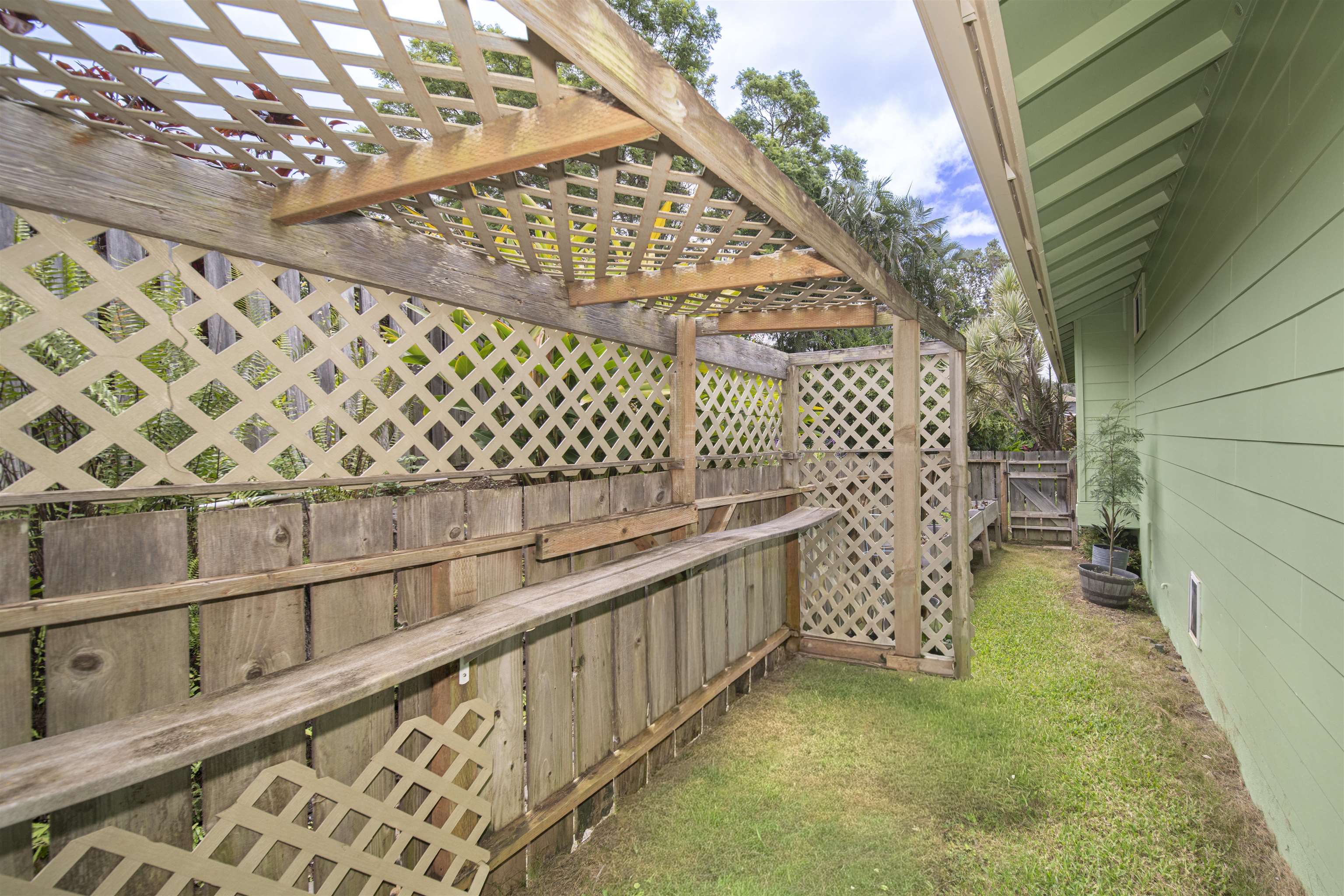 8  Paliuli Pl Kulamanu, Kula/Ulupalakua/Kanaio home - photo 41 of 44