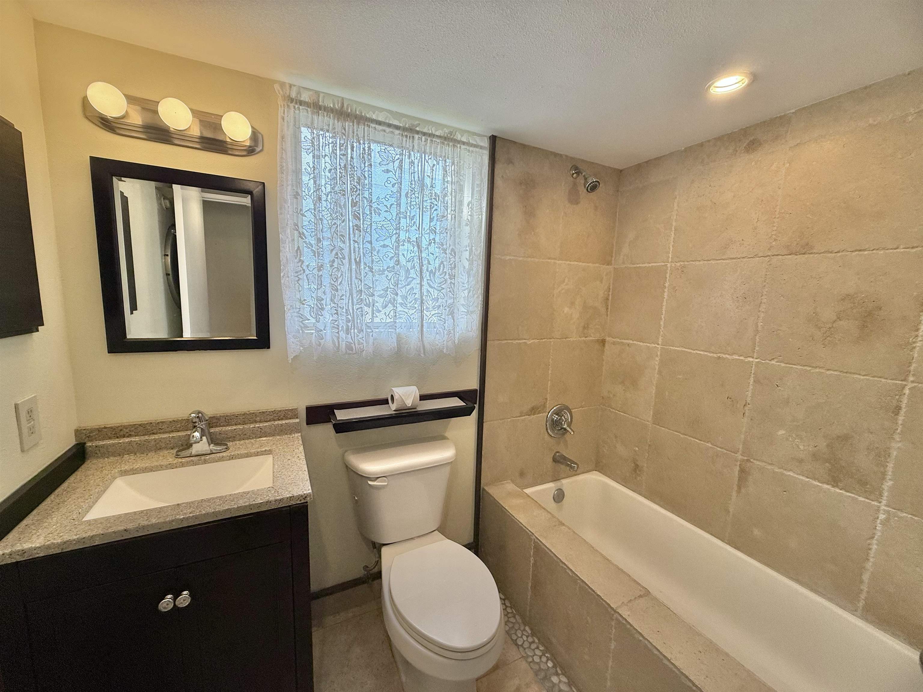 Iao Parkside I condo # 13-101, Wailuku, Hawaii - photo 11 of 22