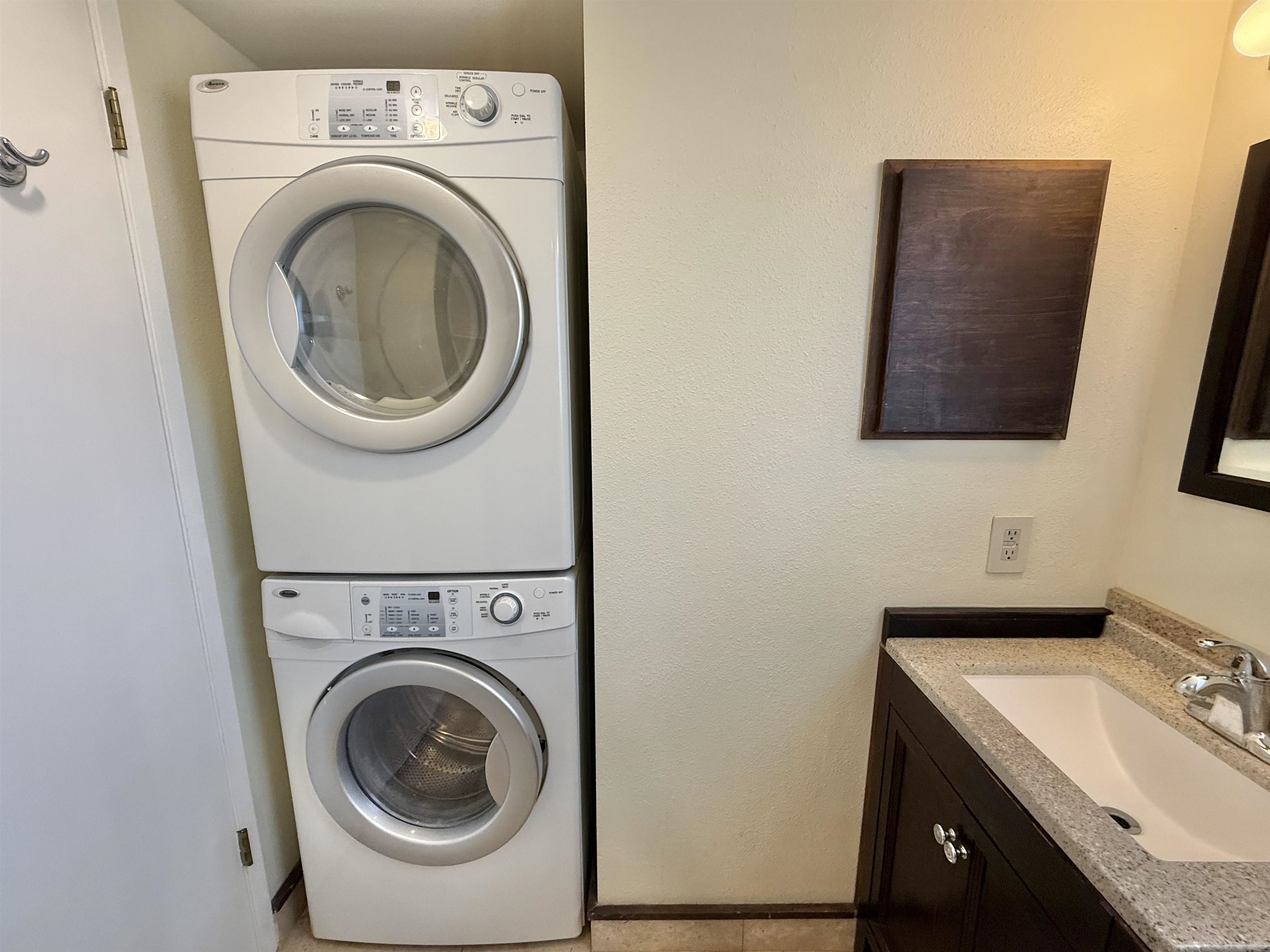 Iao Parkside I condo # 13-101, Wailuku, Hawaii - photo 14 of 22