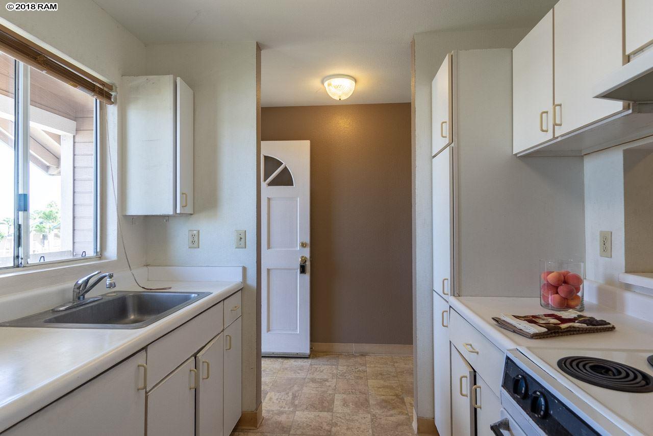 Iao Parkside I condo # 13-201, Wailuku, Hawaii - photo 6 of 28