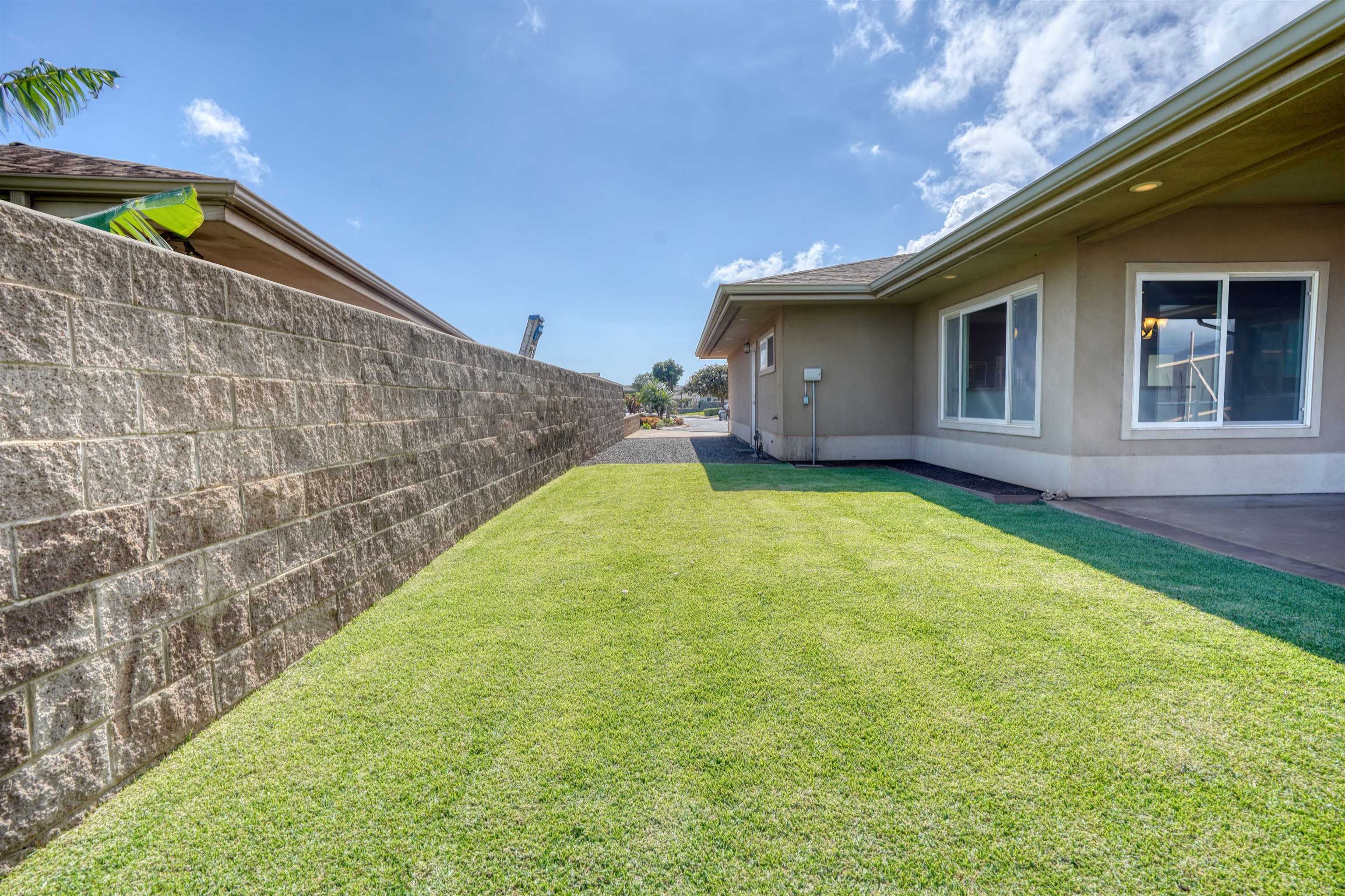 80  Koani Loop Waikapu, Wailuku home - photo 14 of 17