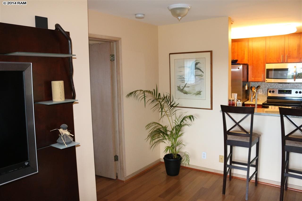 Kahului Ikena condo # 432, Kahului, Hawaii - photo 3 of 13