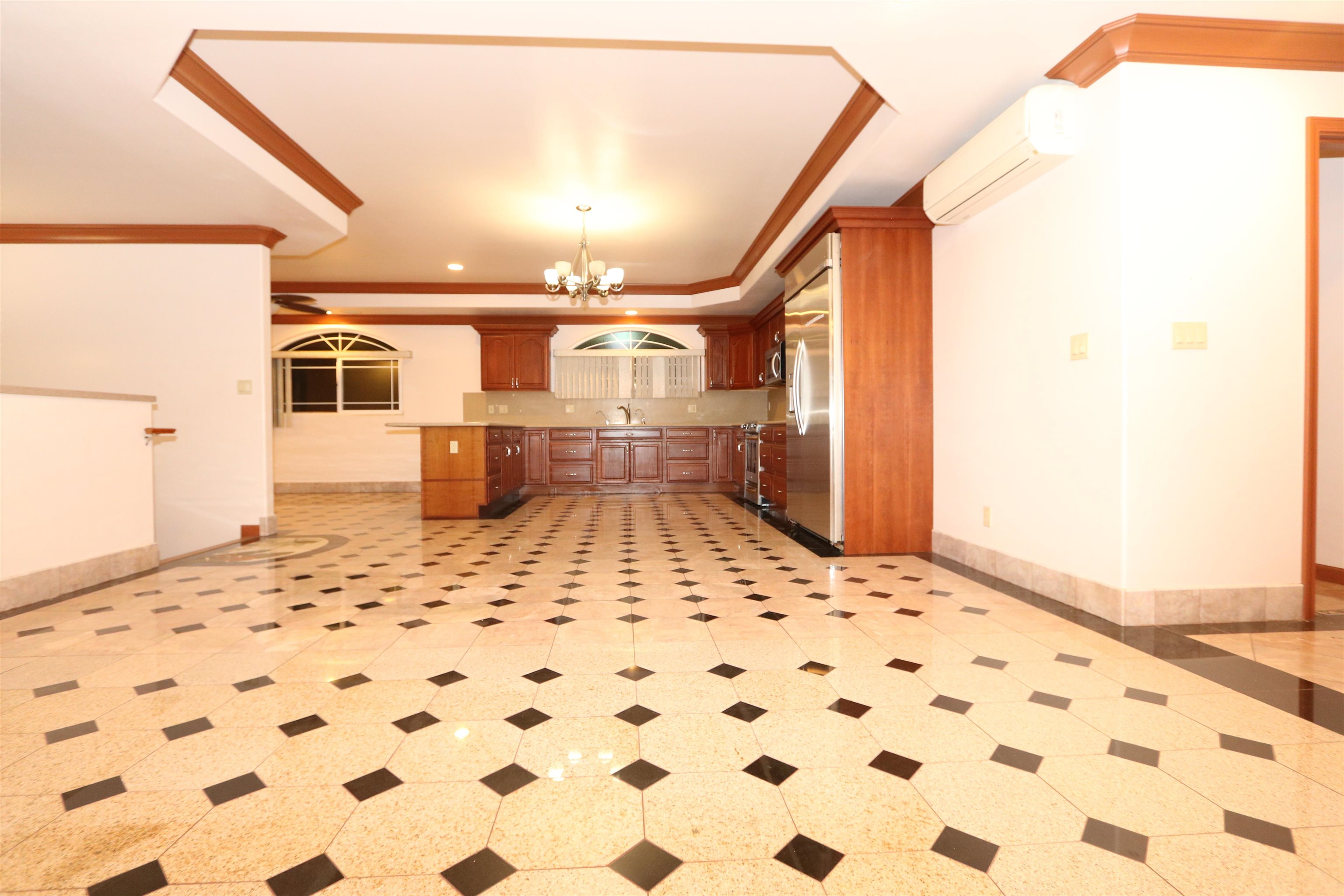 80  Nano St Kaahumanu Shopping Center, Kahului home - photo 21 of 35