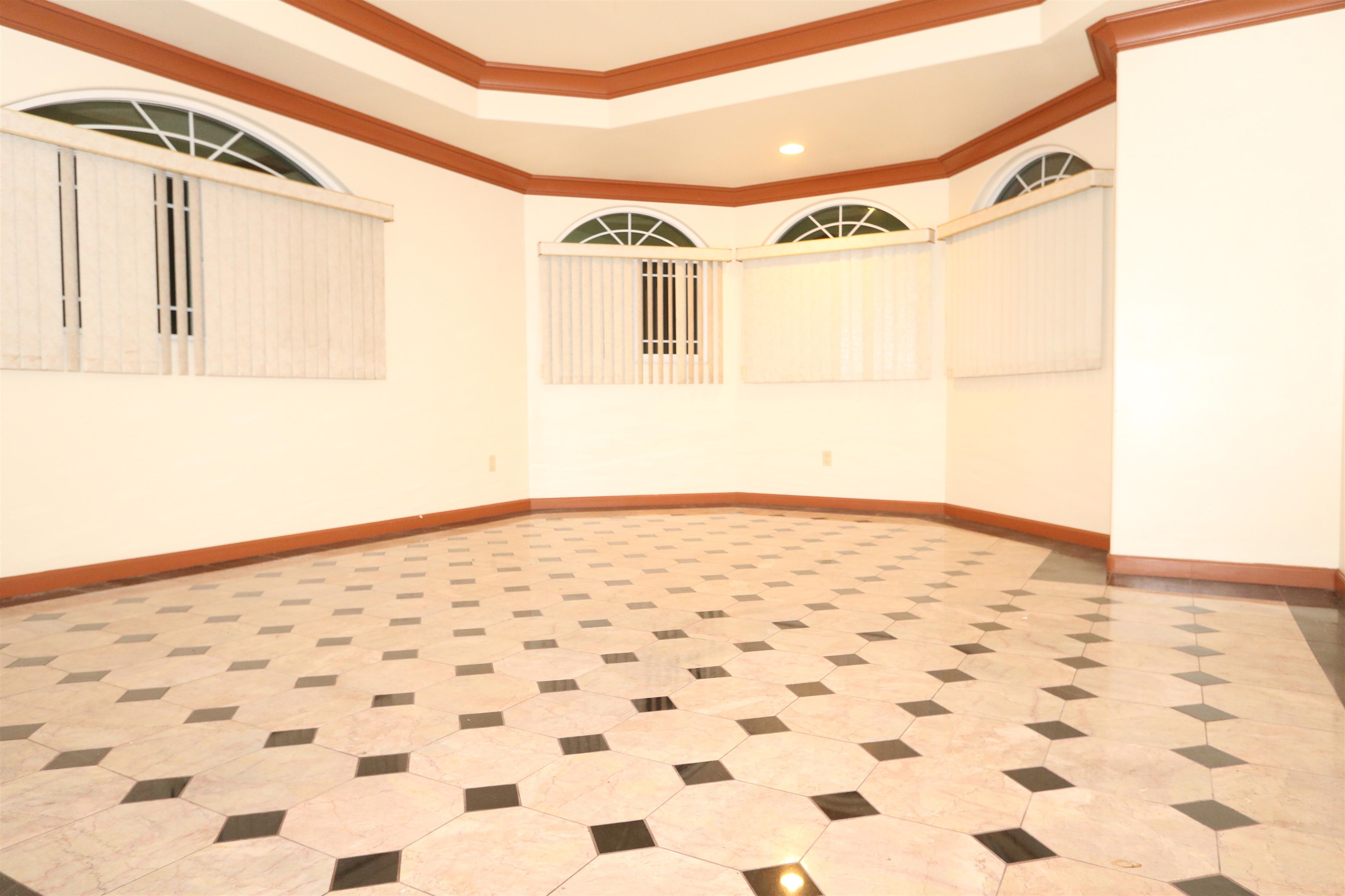 80  Nano St Kaahumanu Shopping Center, Kahului home - photo 26 of 35