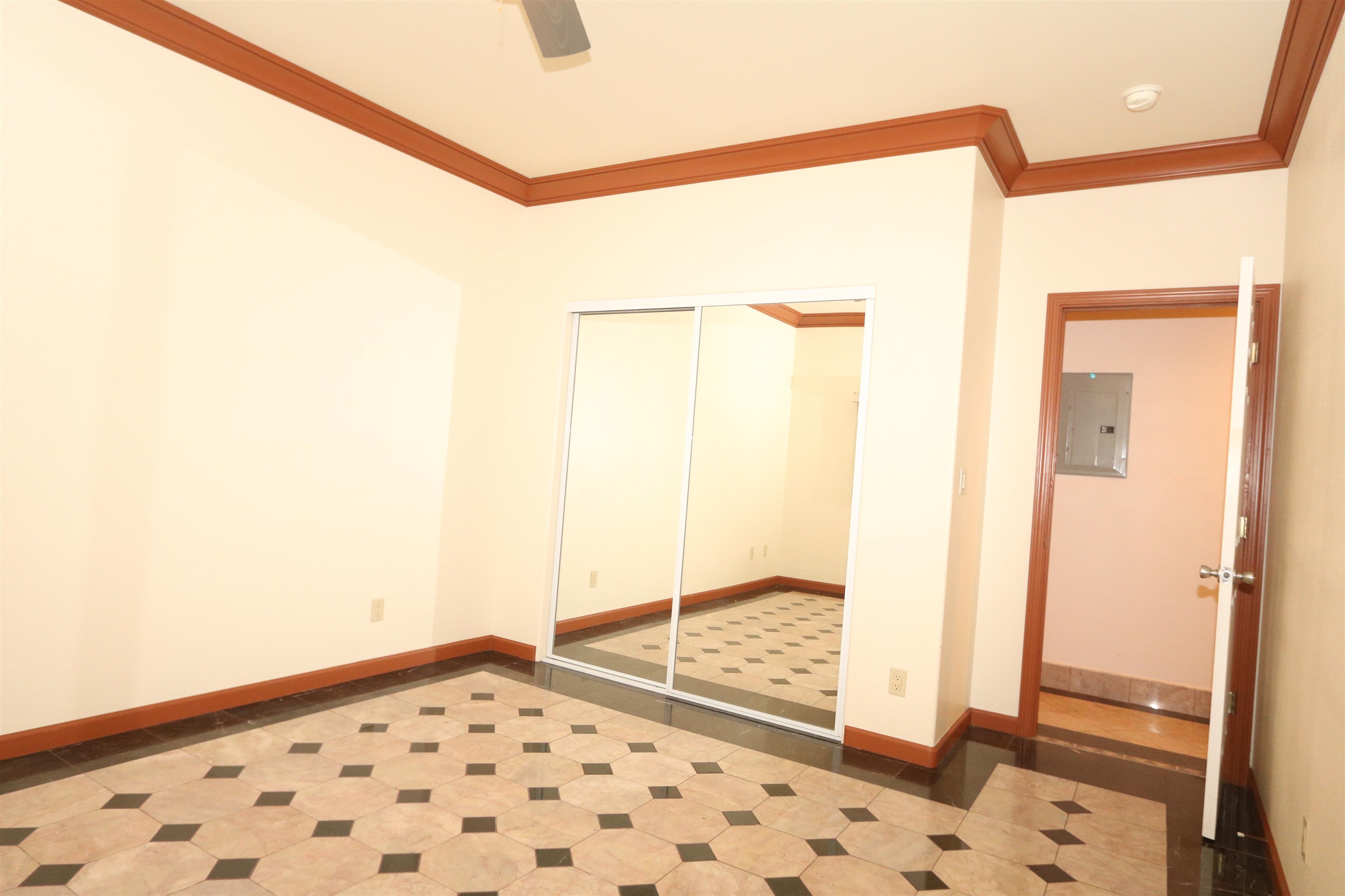 80  Nano St Kaahumanu Shopping Center, Kahului home - photo 28 of 35