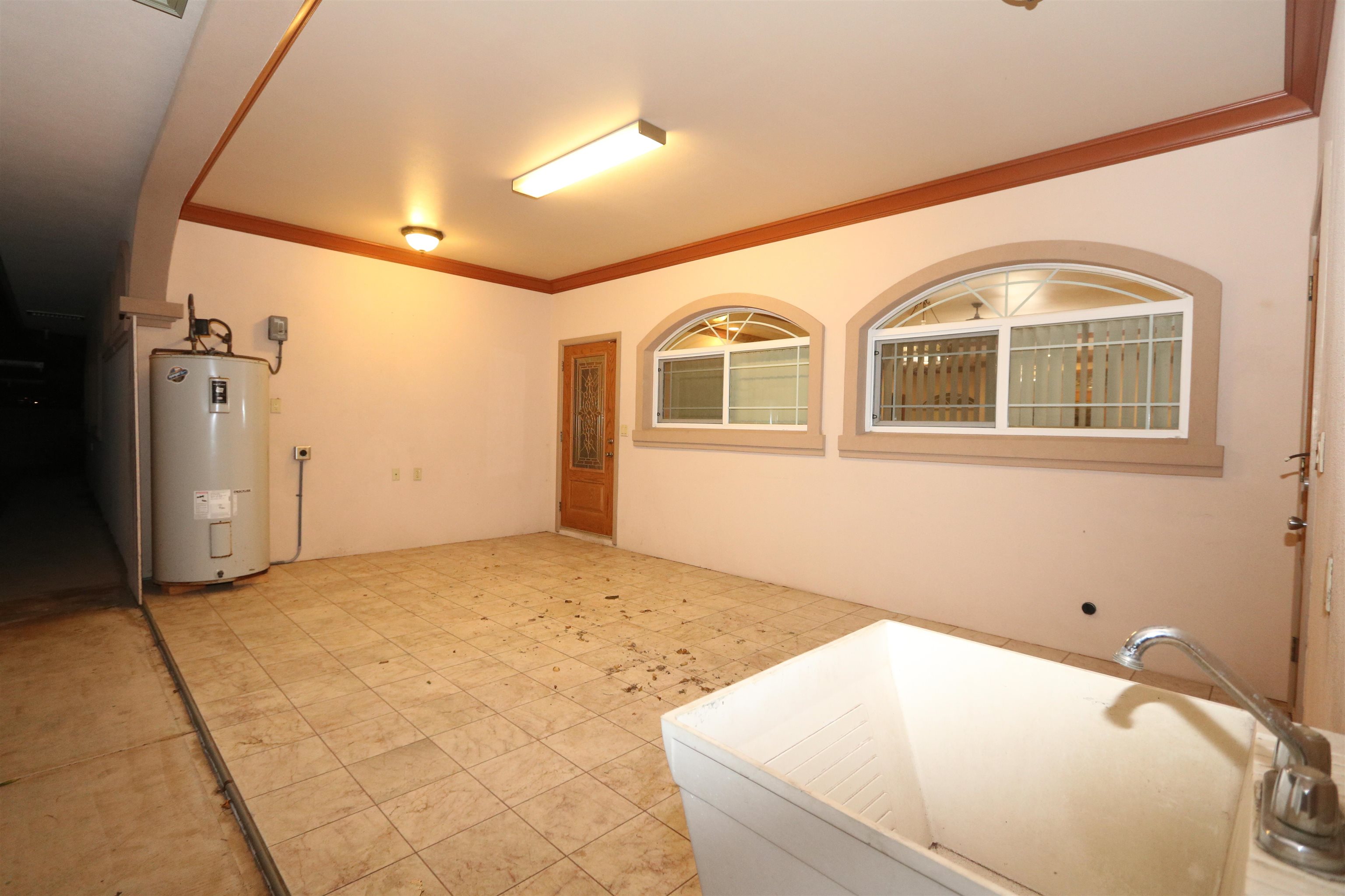 80  Nano St Kaahumanu Shopping Center, Kahului home - photo 33 of 35