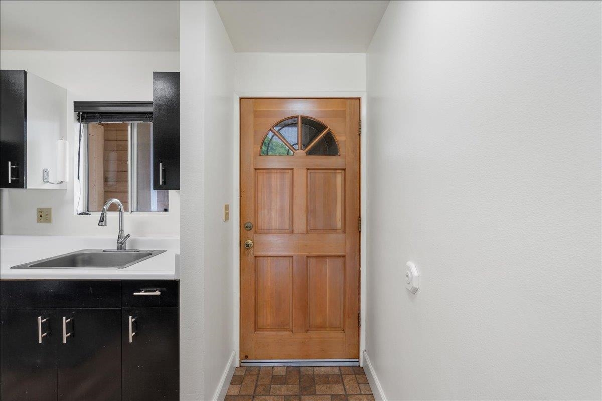 Iao Parkside IV-A condo # 37-103, Wailuku, Hawaii - photo 3 of 25