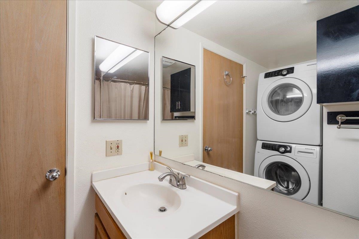 Iao Parkside IV-A condo # 37-103, Wailuku, Hawaii - photo 23 of 25