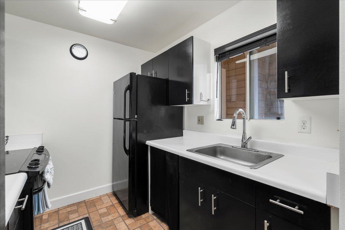 Iao Parkside IV-A condo # 37-103, Wailuku, Hawaii - photo 5 of 25