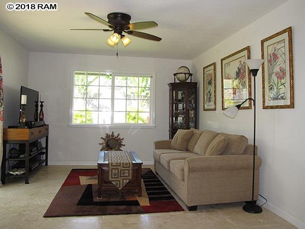800  Hoomau St Waiehu Terrace, Wailuku home - photo 7 of 30