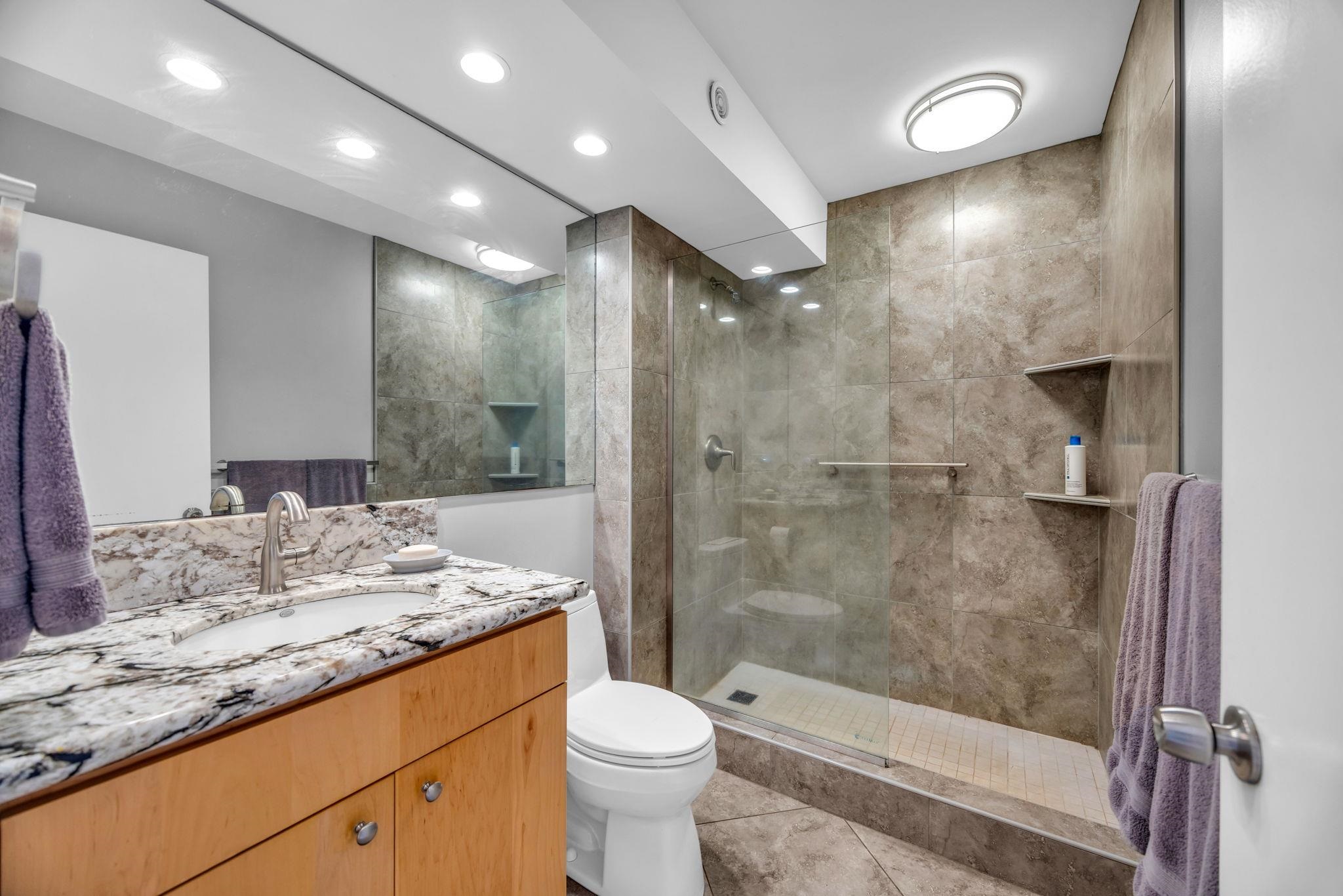 Koa Lagoon condo # 206, Kihei, Hawaii - photo 14 of 28