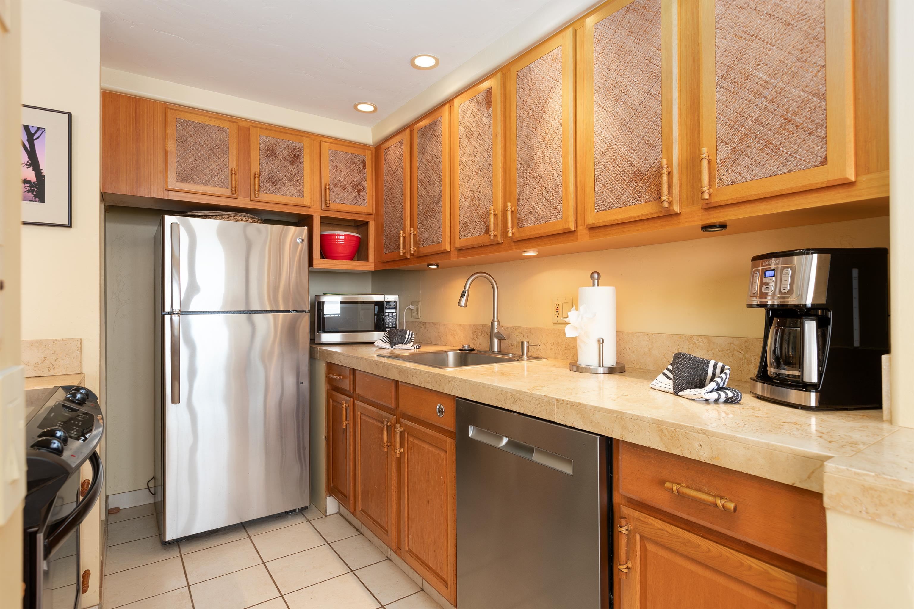 Koa Lagoon condo # 302, Kihei, Hawaii - photo 5 of 50