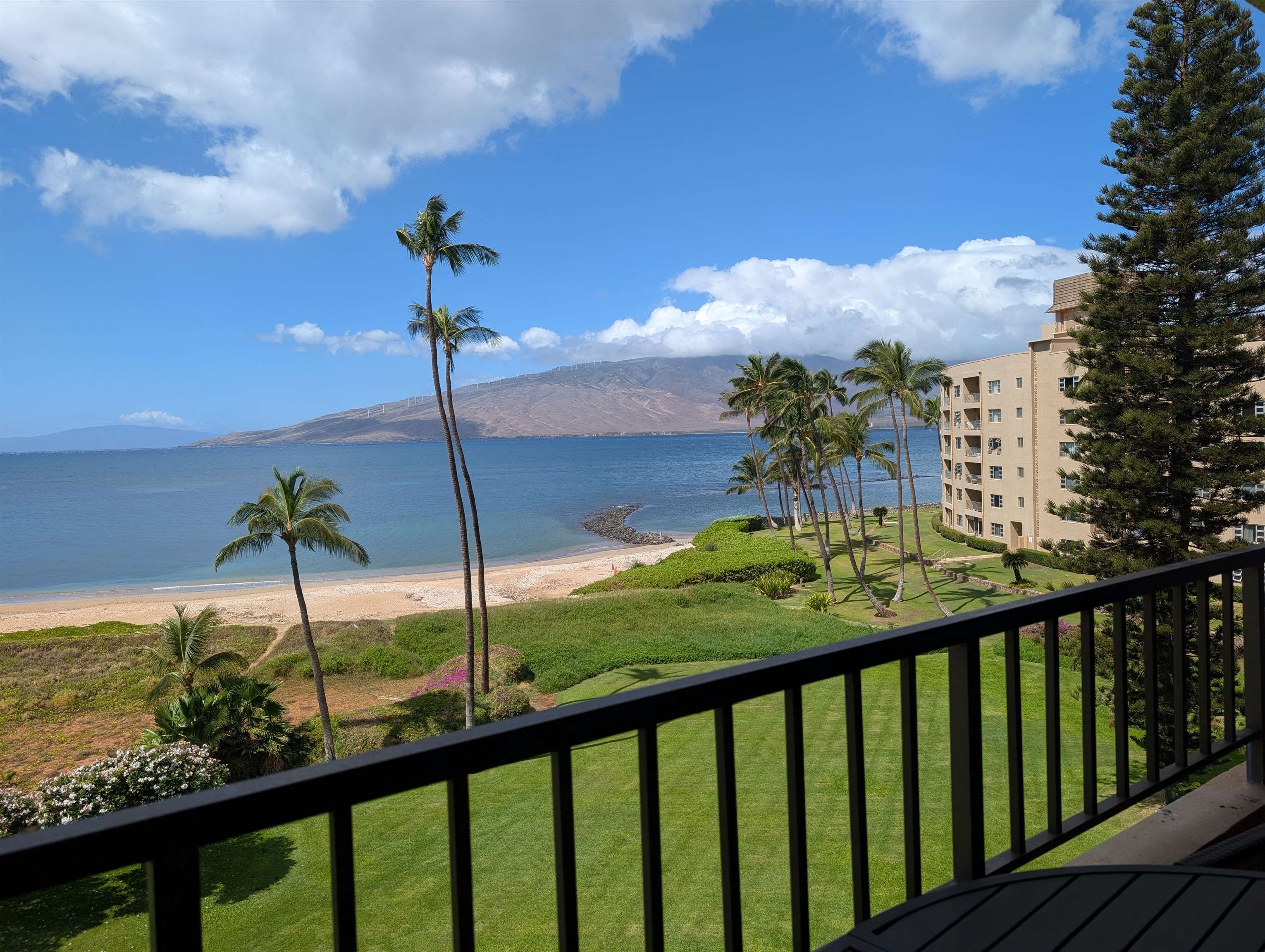 Koa Lagoon condo # 504, Kihei, Hawaii - photo 14 of 50
