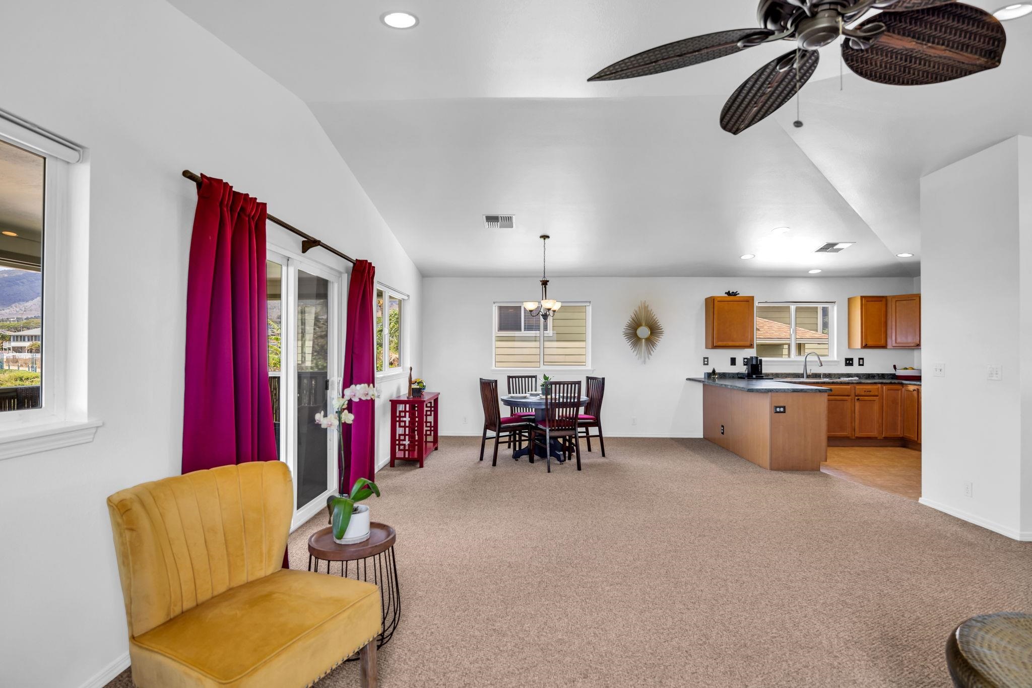 801  Haawi St Waikapu, Wailuku home - photo 8 of 50