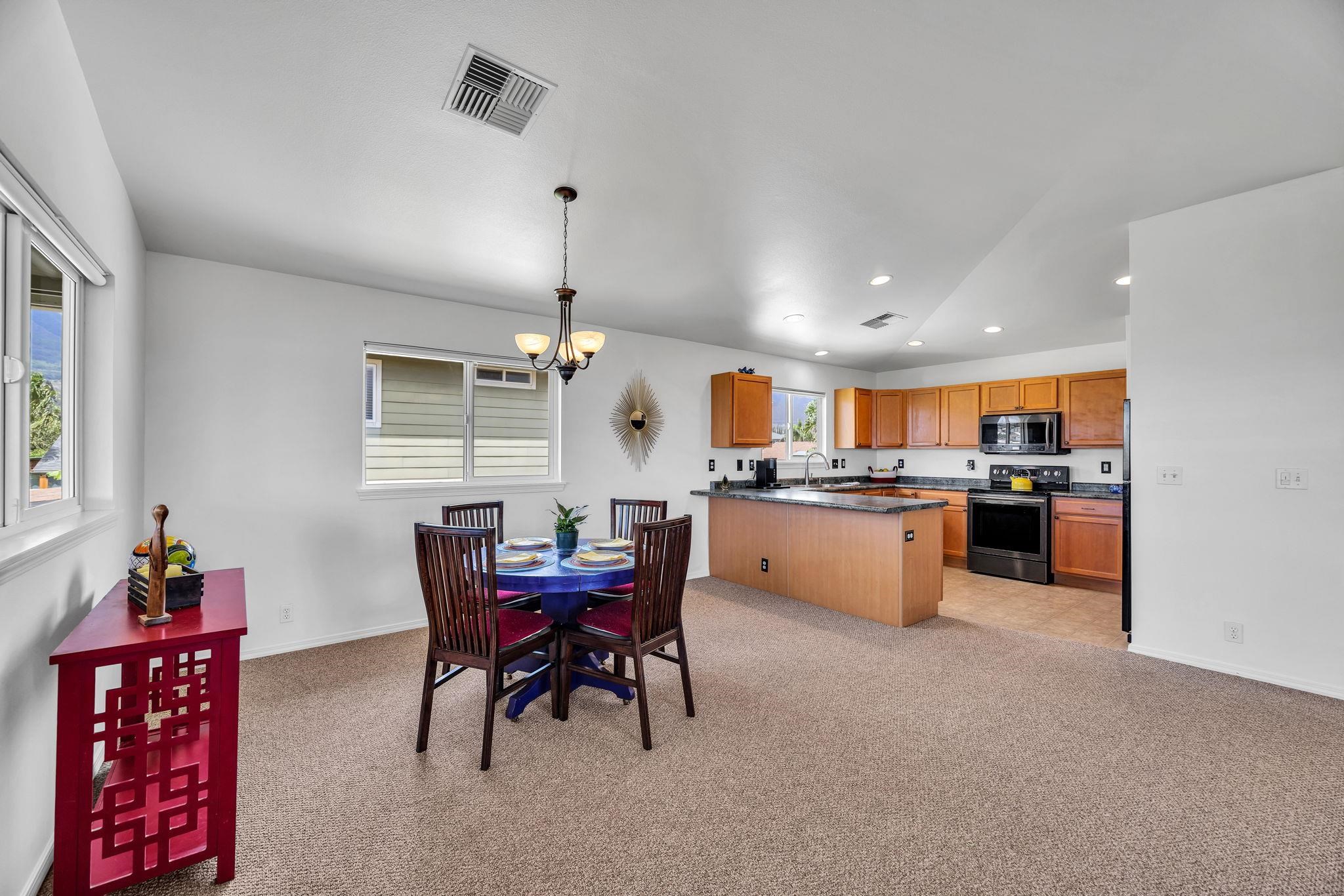 801  Haawi St Waikapu, Wailuku home - photo 9 of 50