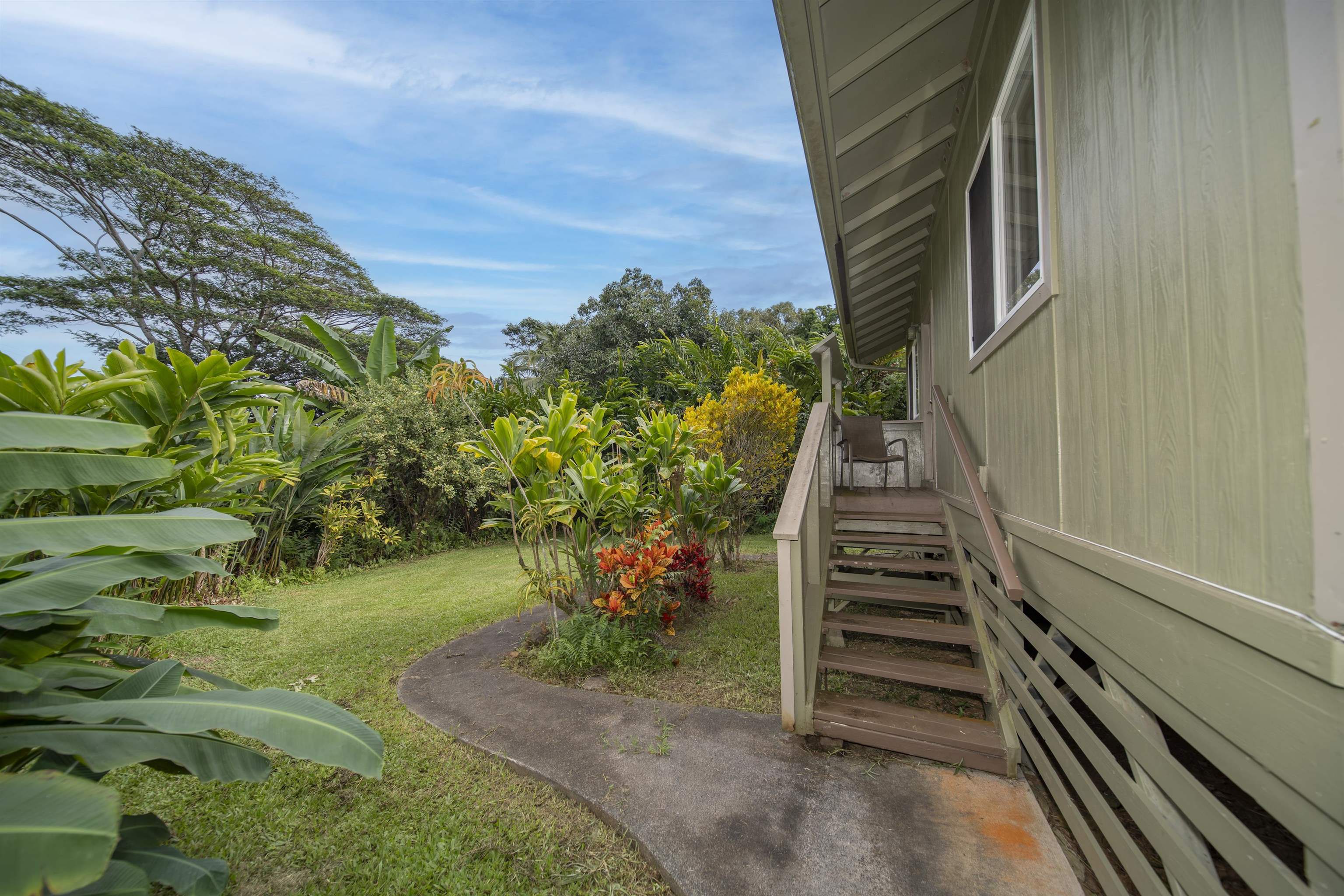 8040  Hana Hwy Kailua, Haiku home - photo 27 of 50