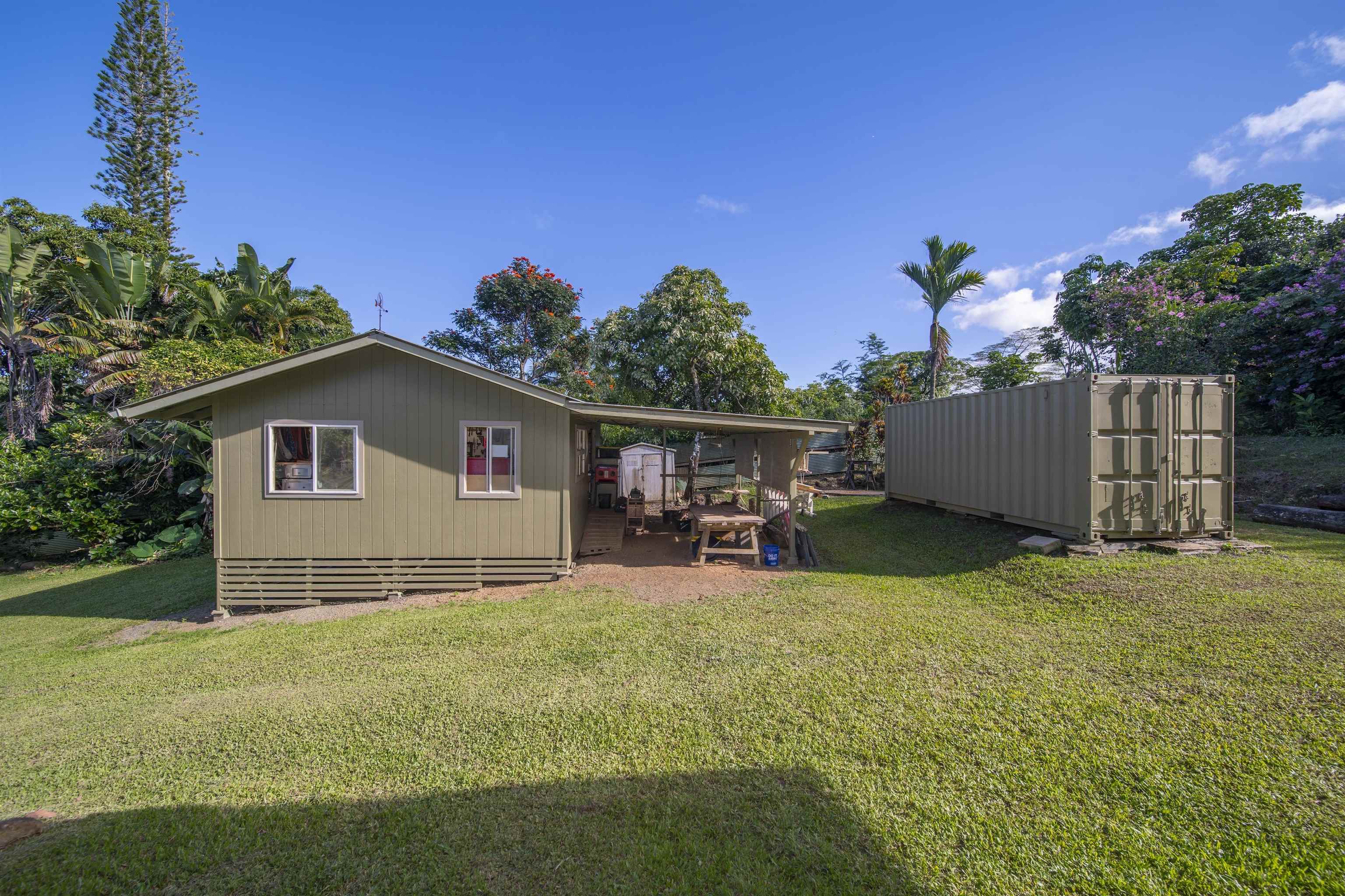 8040  Hana Hwy Kailua, Haiku home - photo 44 of 50