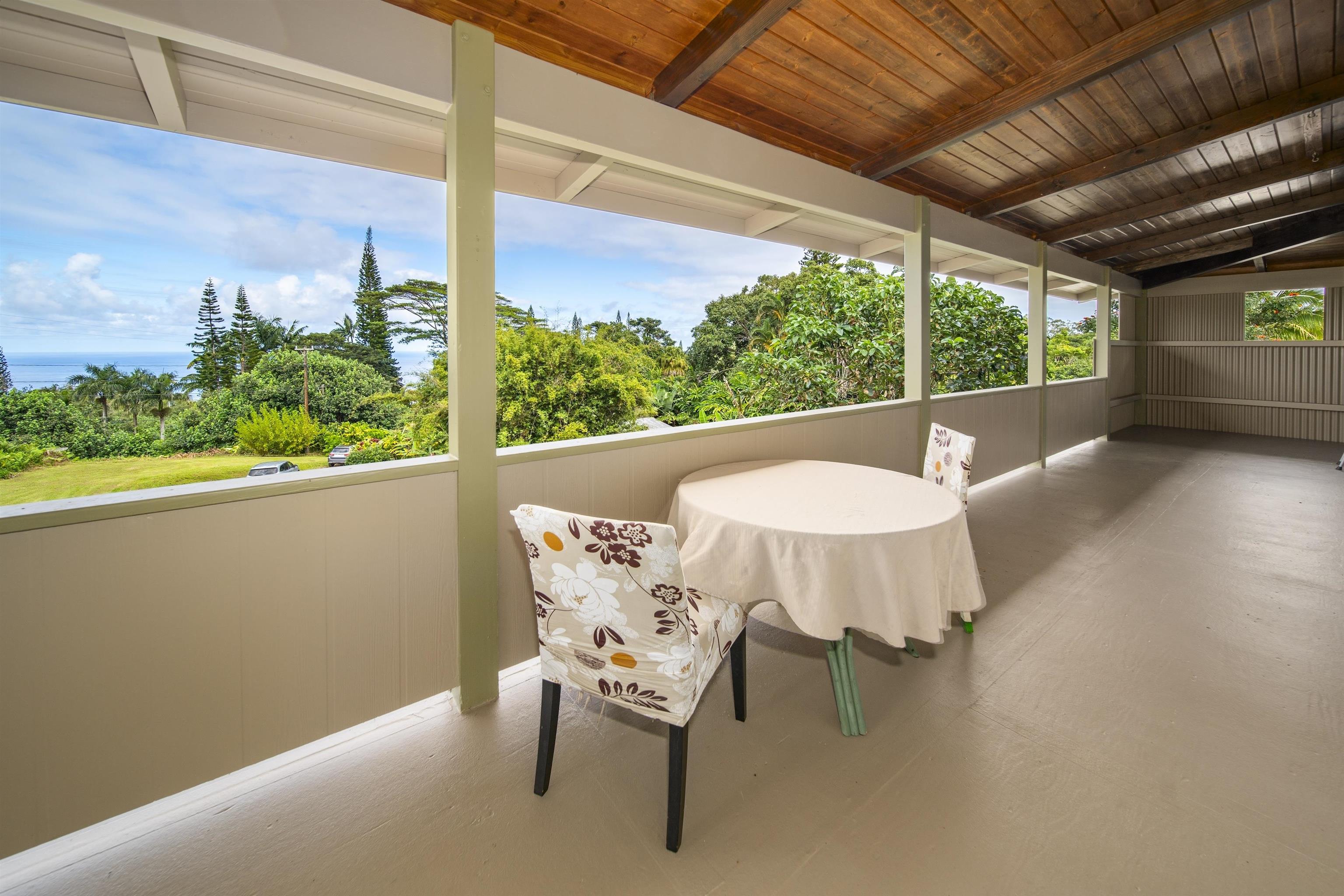 8040  Hana Hwy Kailua, Haiku home - photo 24 of 46