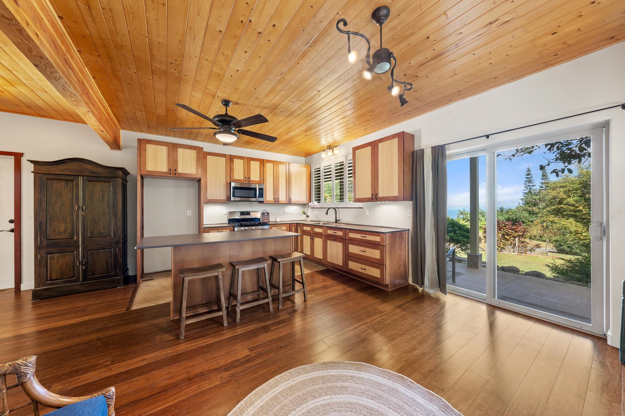 8040  Hana Hwy Kailua, Haiku home - photo 25 of 50