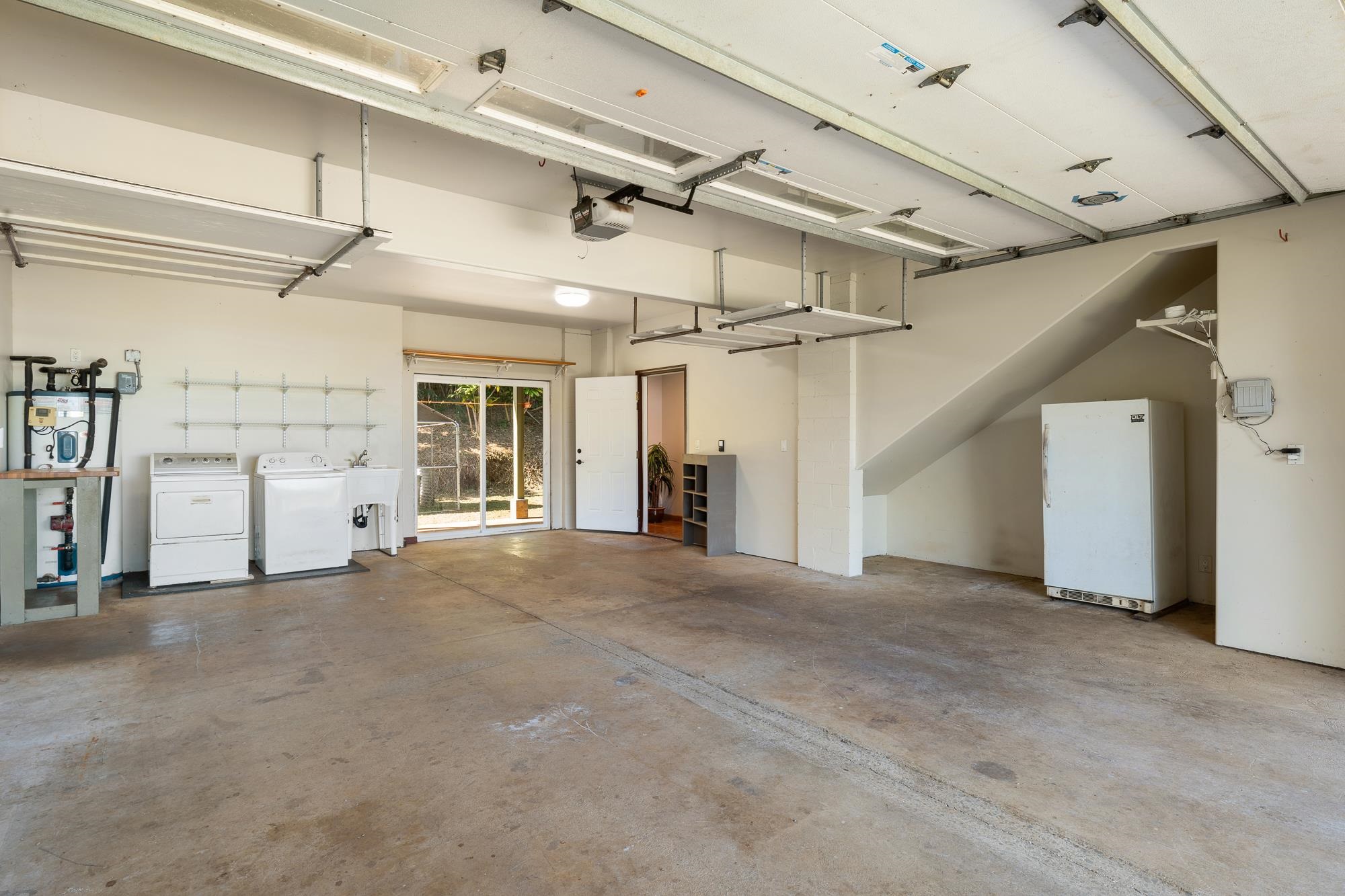 8040  Hana Hwy Kailua, Haiku home - photo 28 of 50