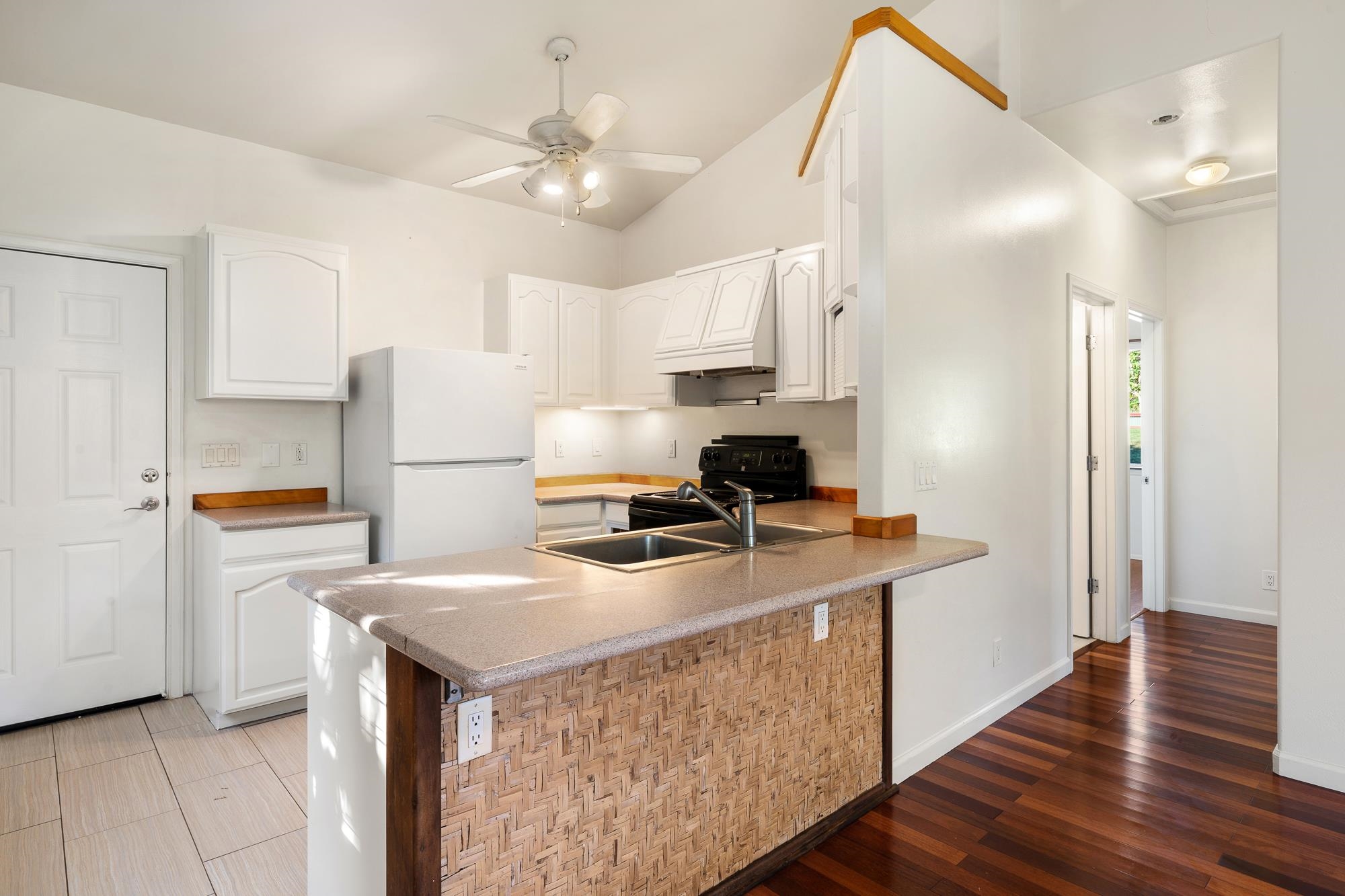 8040  Hana Hwy Kailua, Haiku home - photo 38 of 50