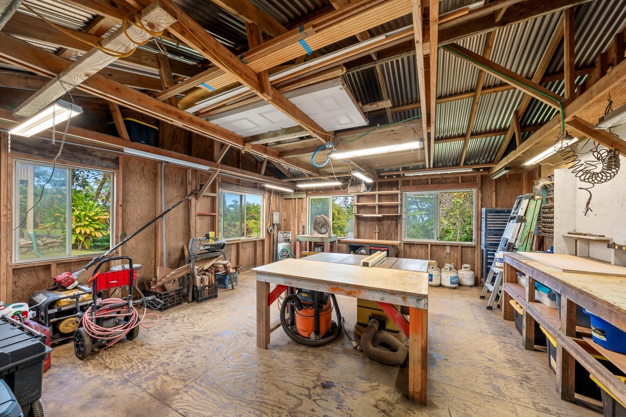 8040  Hana Hwy Kailua, Haiku home - photo 48 of 50