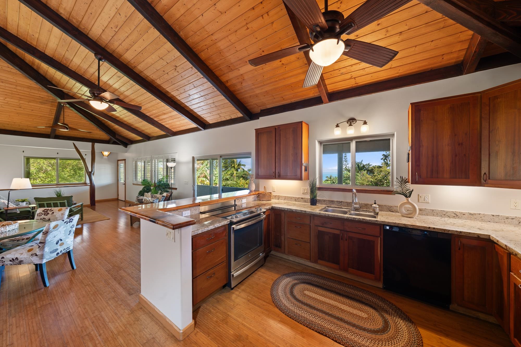 8040  Hana Hwy Kailua, Haiku home - photo 9 of 50