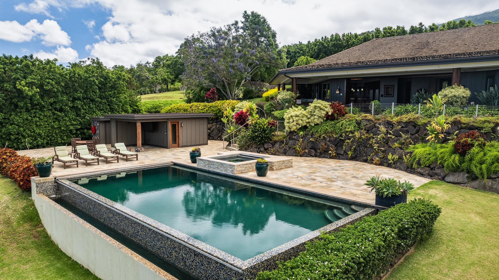8040  Kula Hwy Keokea, Kula/Ulupalakua/Kanaio home - photo 10 of 42
