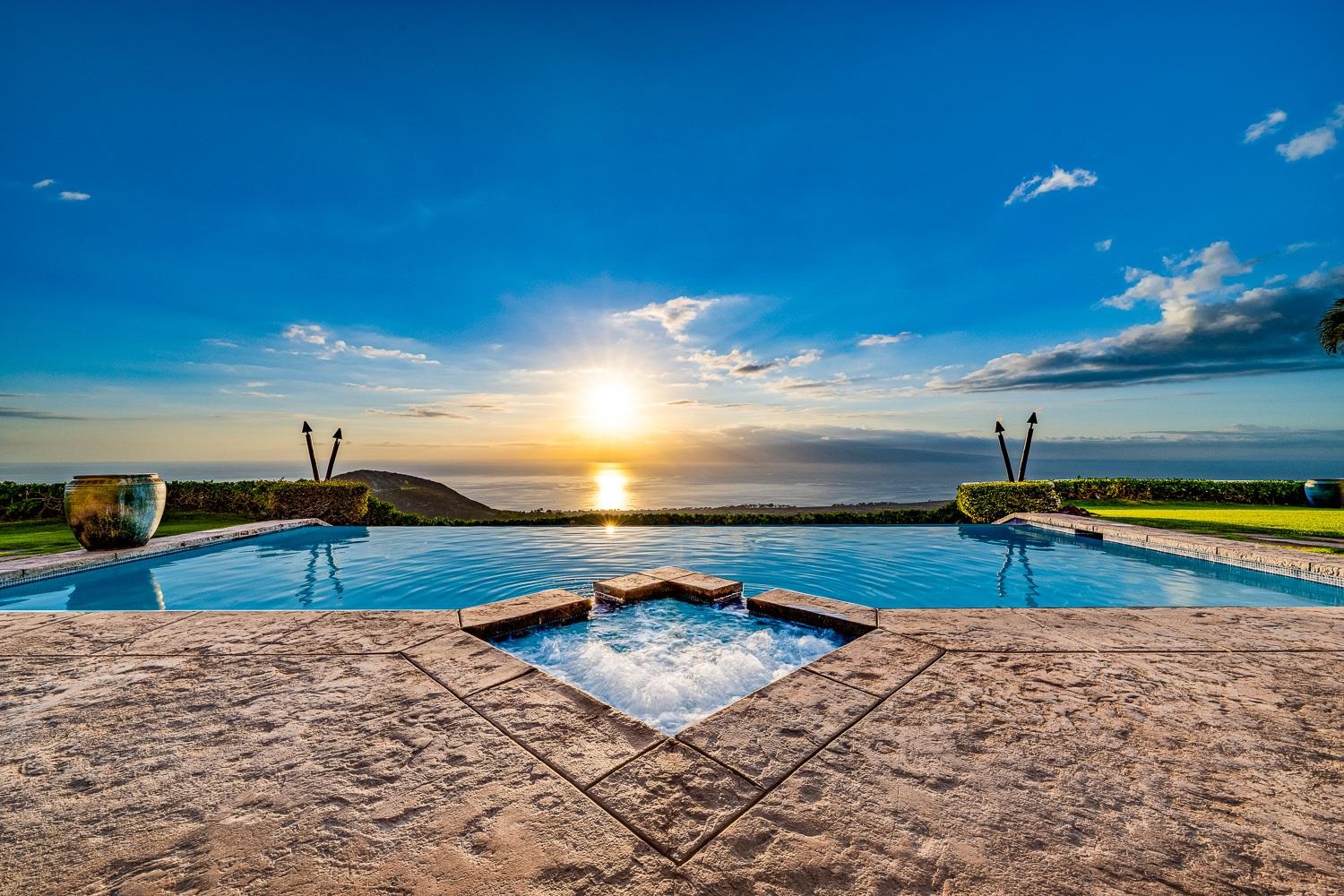 81  Iliahi Way Launiupoko, Lahaina home - photo 2 of 50