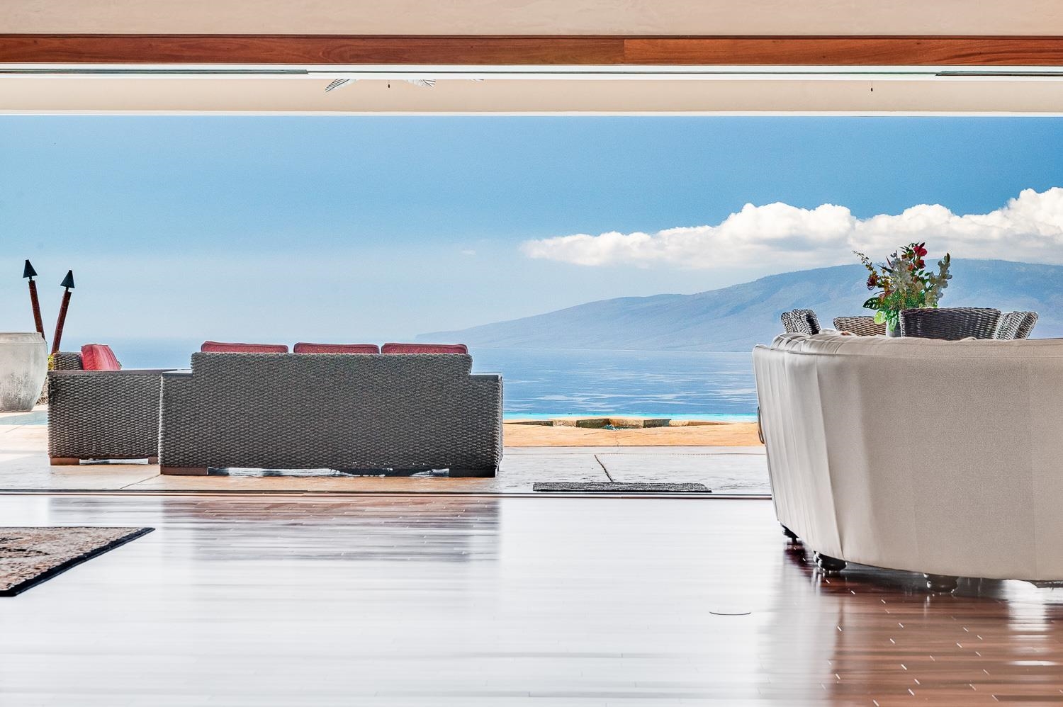 81  Iliahi Way Launiupoko, Lahaina home - photo 7 of 50