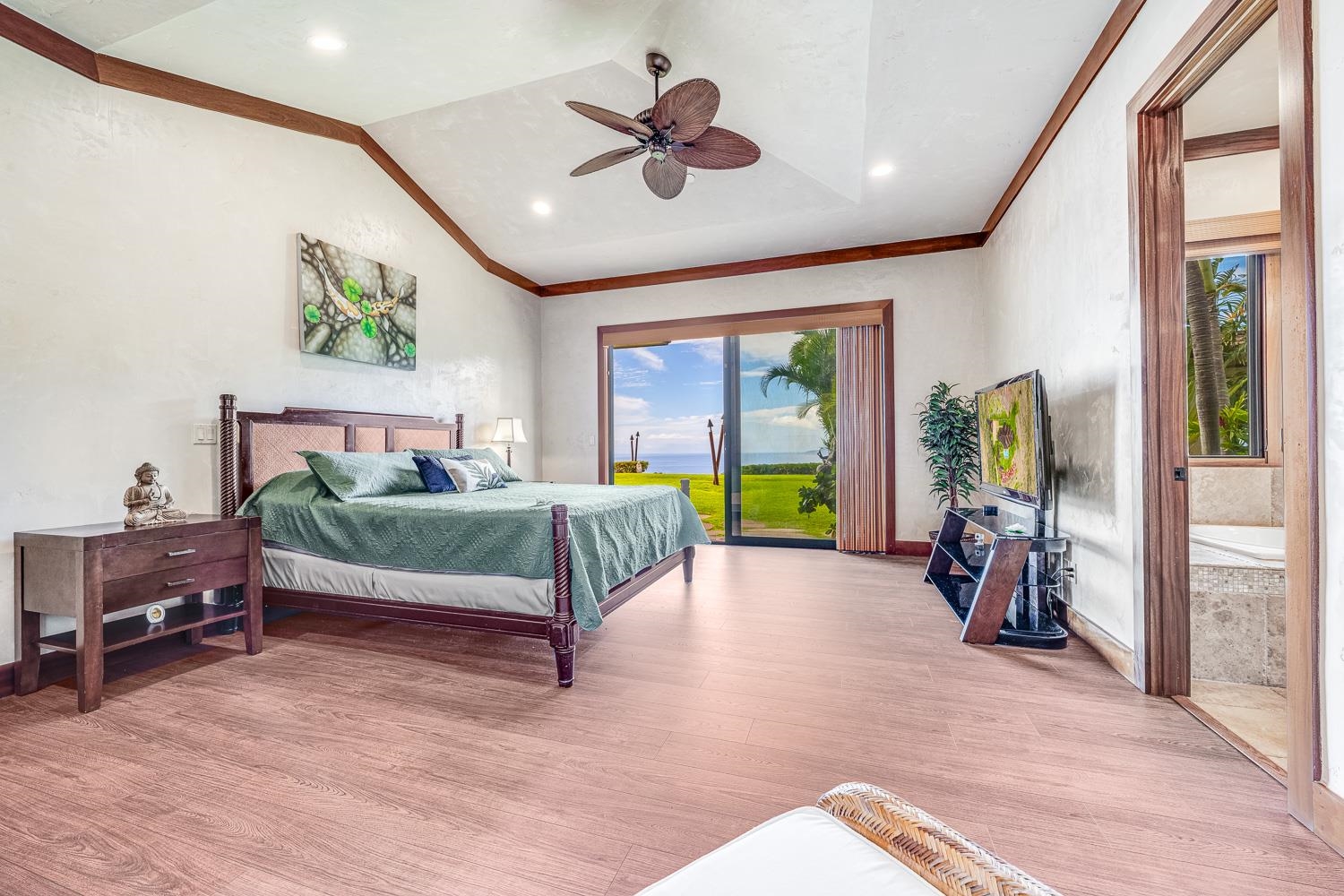 81  Iliahi Way Launiupoko, Lahaina home - photo 33 of 50