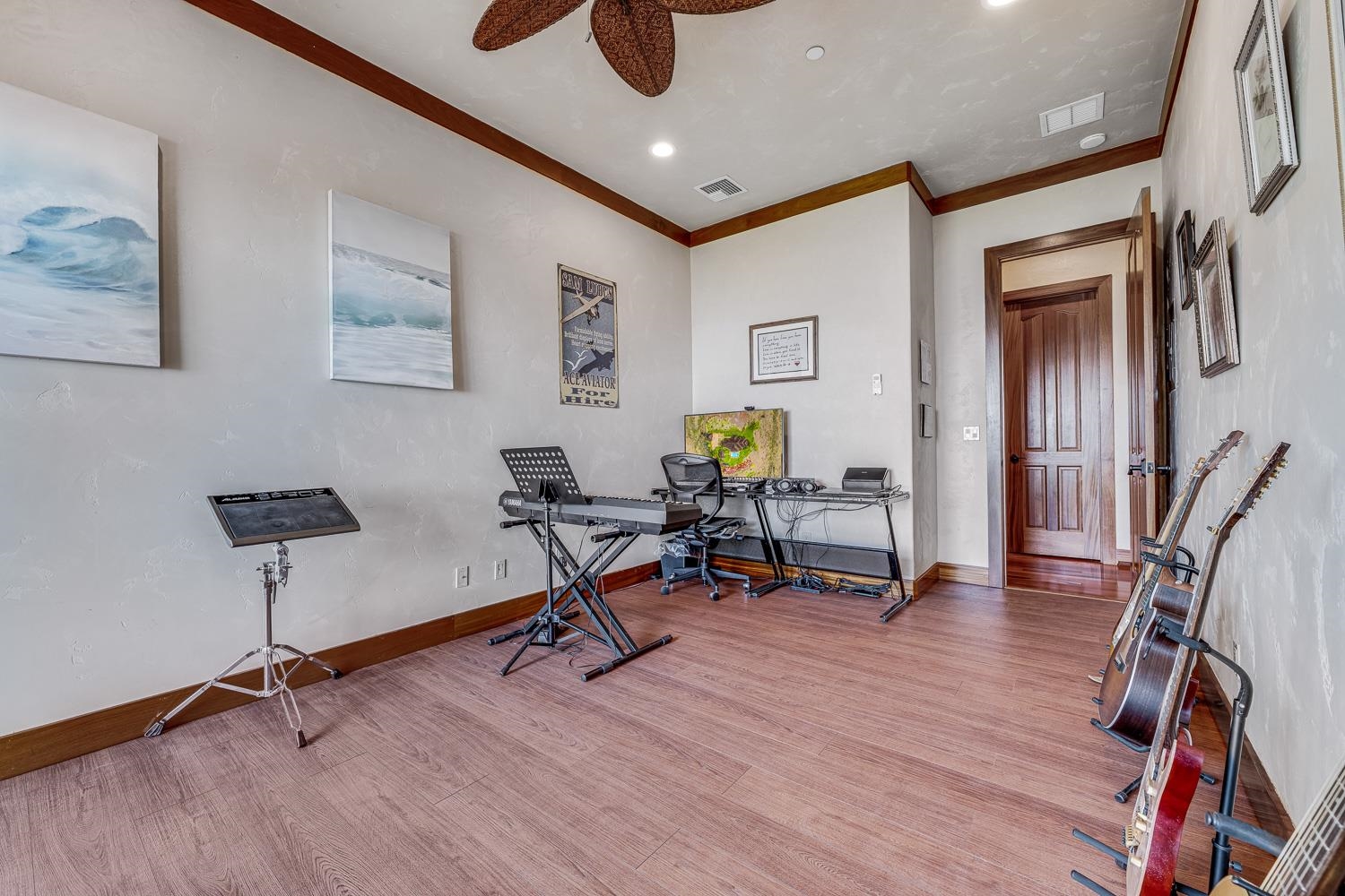 81  Iliahi Way Launiupoko, Lahaina home - photo 37 of 50