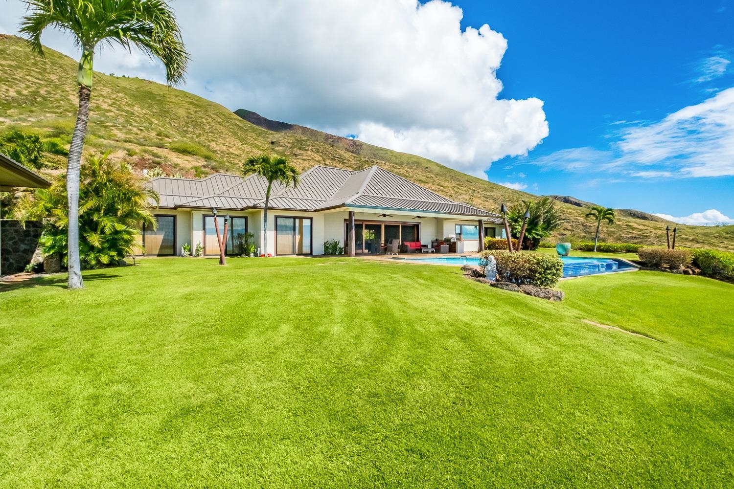 81  Iliahi Way Launiupoko, Lahaina home - photo 5 of 50